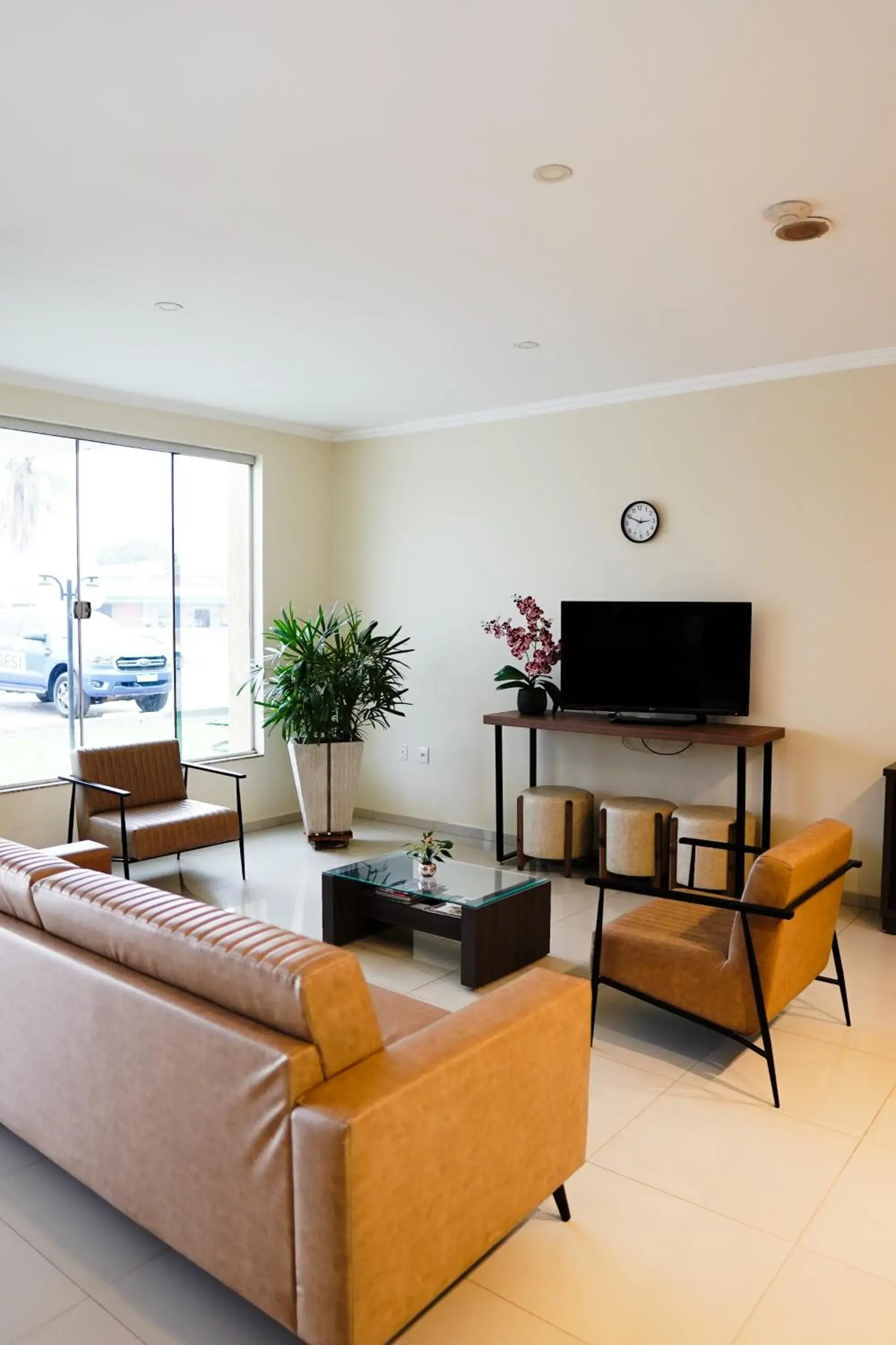 Twin Room - single occupancy in Village Hotel Twin Room - single occupancy in Village Hotel