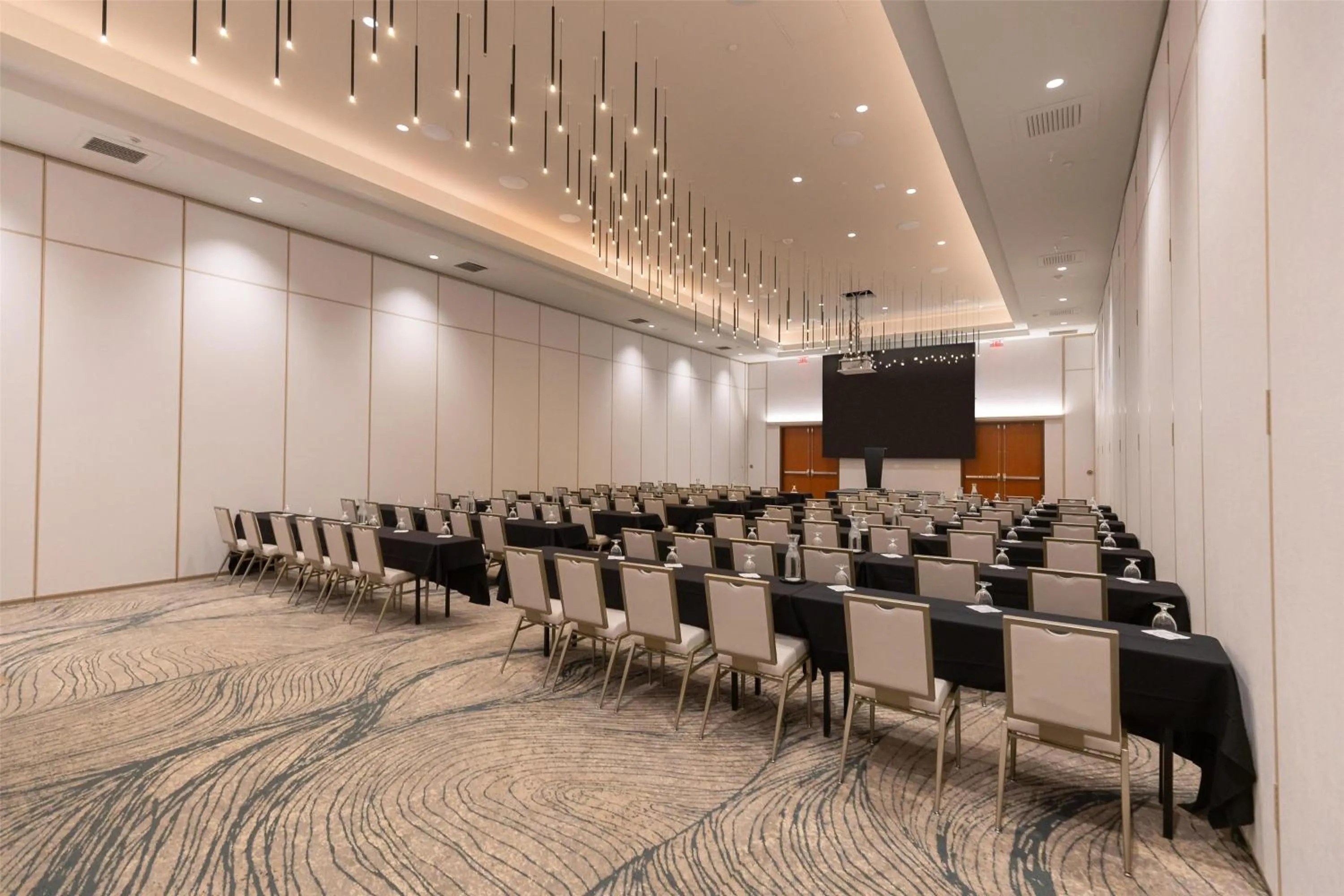 Meeting/conference room in Hilton Garden Inn Sioux Falls Downtown