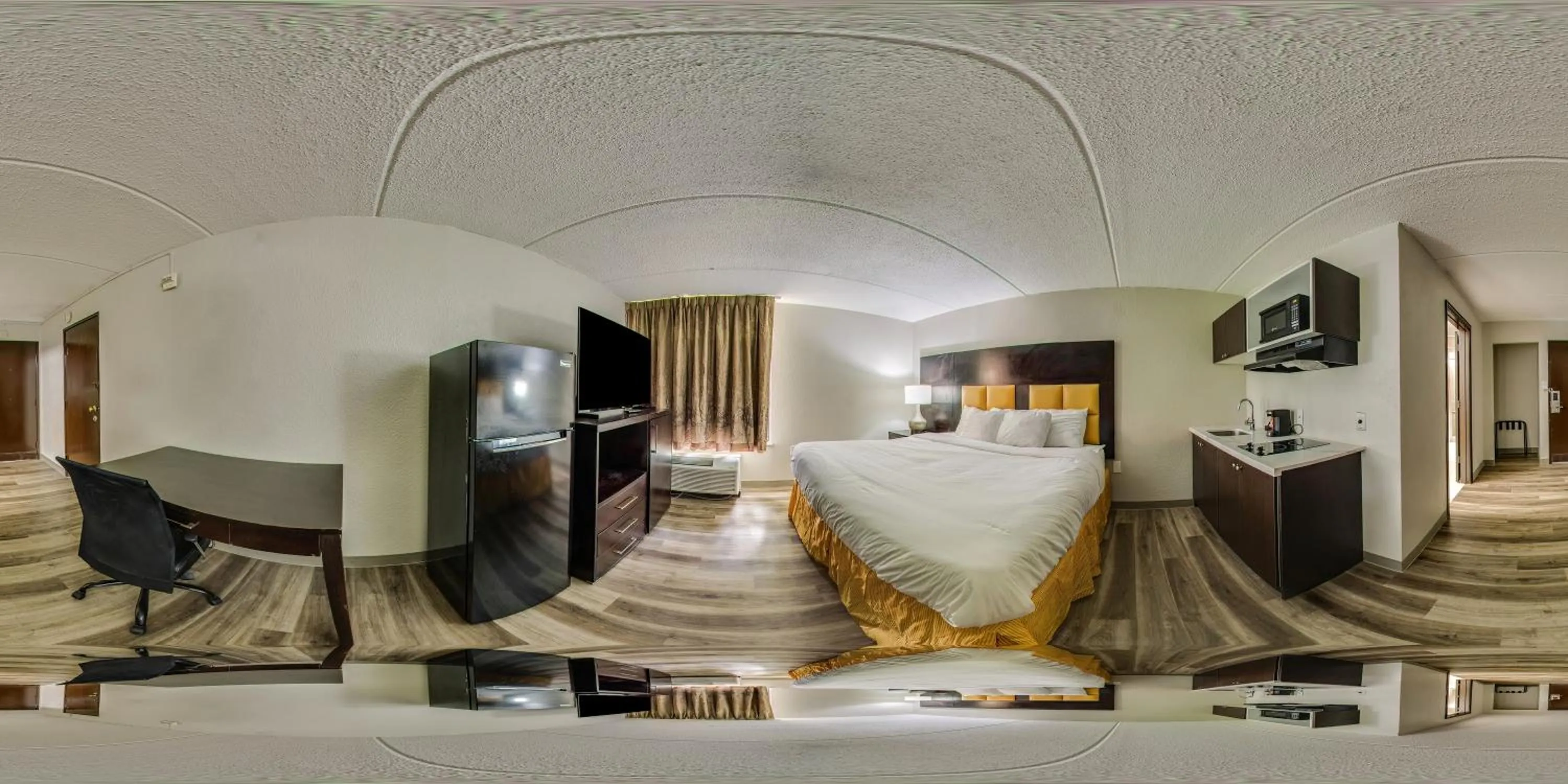 Bed in Clarion Pointe Lake Jackson - Clute