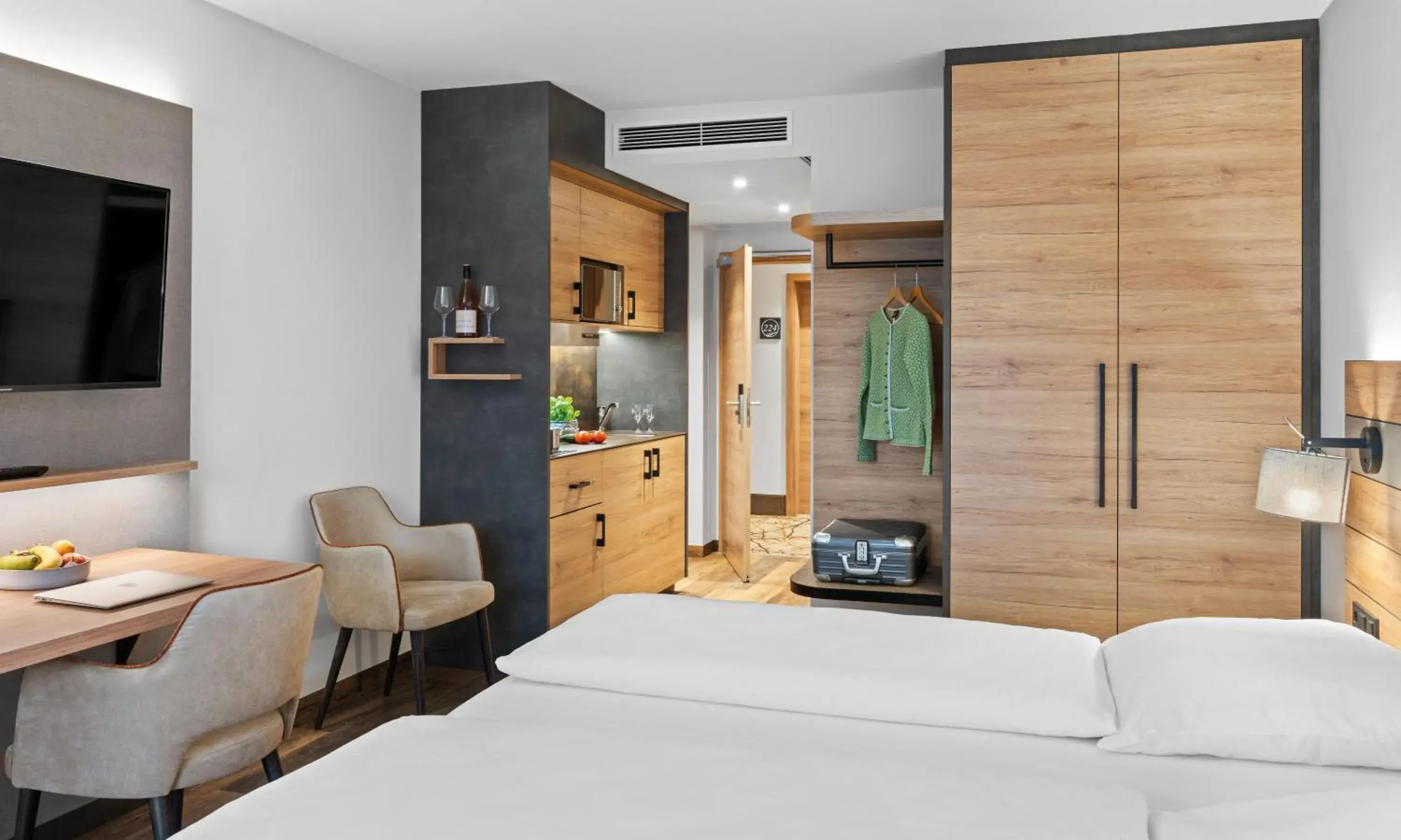 Deluxe Room in Hotel Seeblick Deluxe Room in Hotel Seeblick