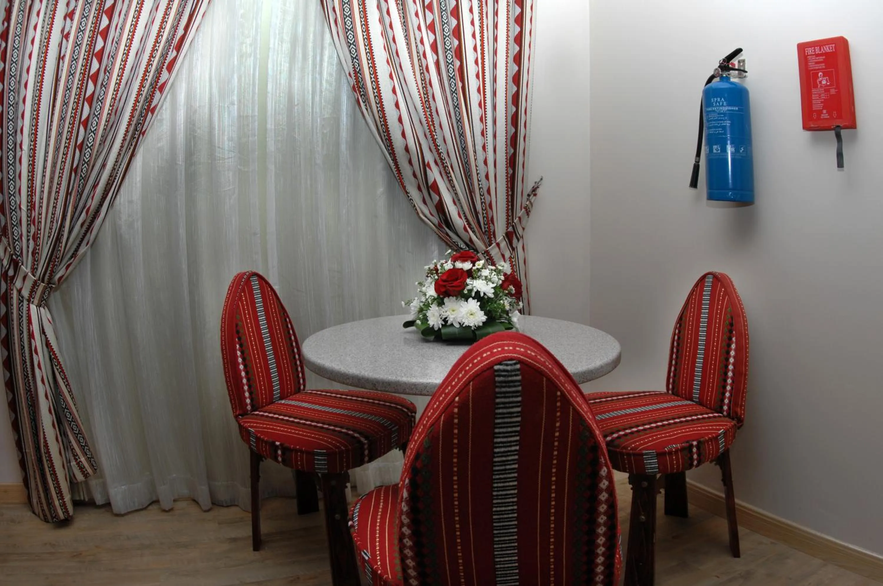 Dining area in Al Liwan Suites