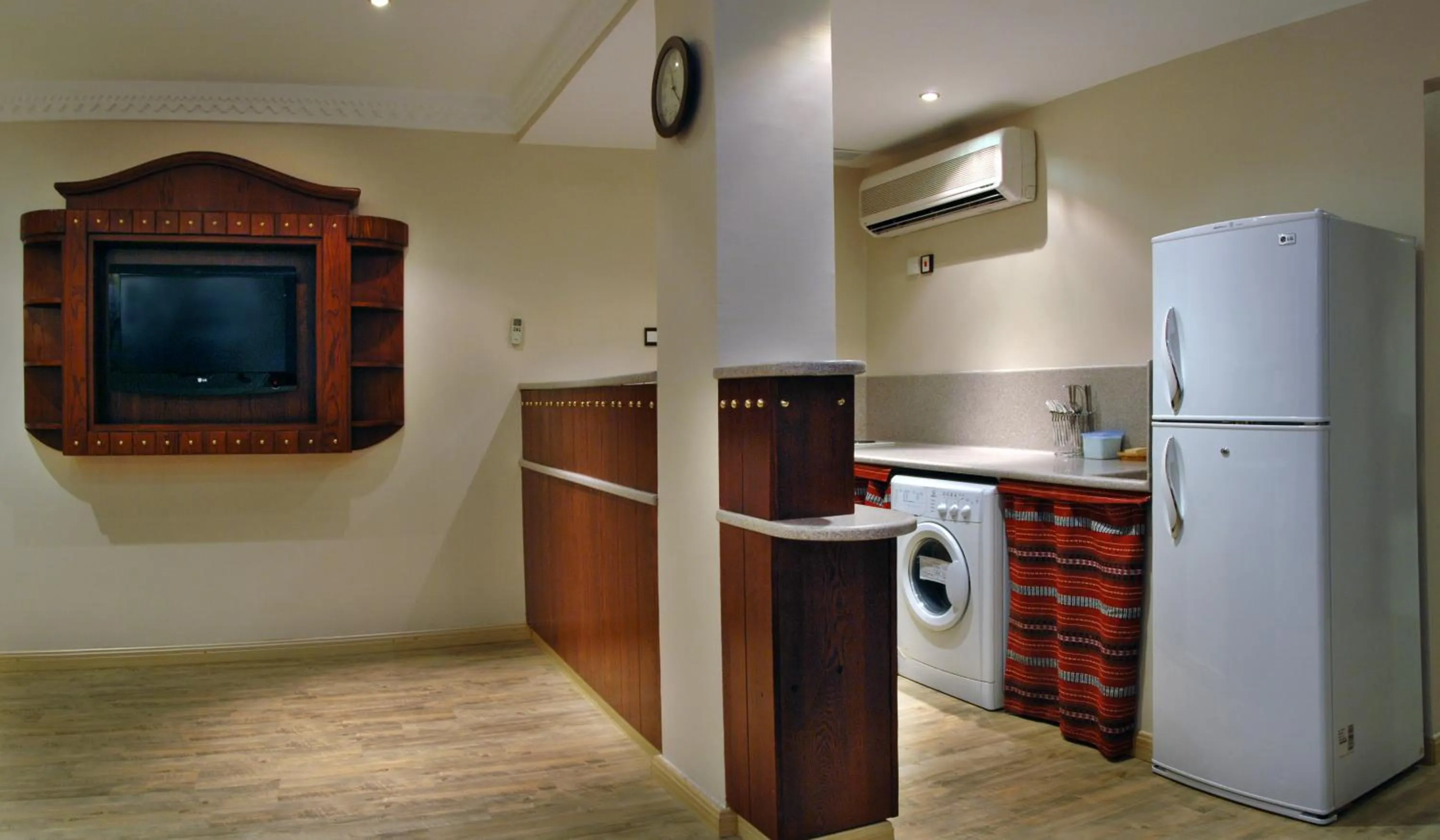 Kitchen or kitchenette in Al Liwan Suites