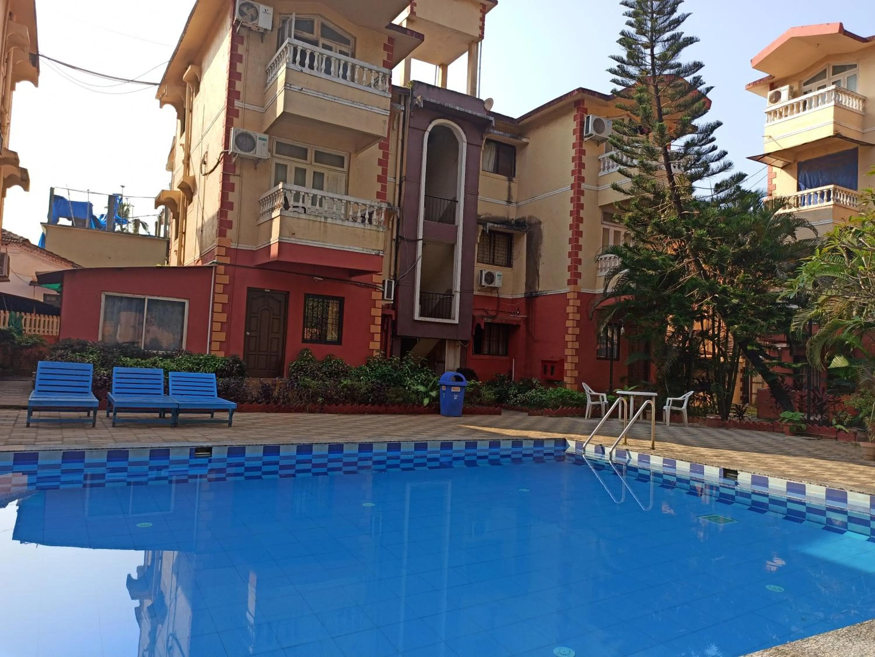 Day in Resort Park Avenue