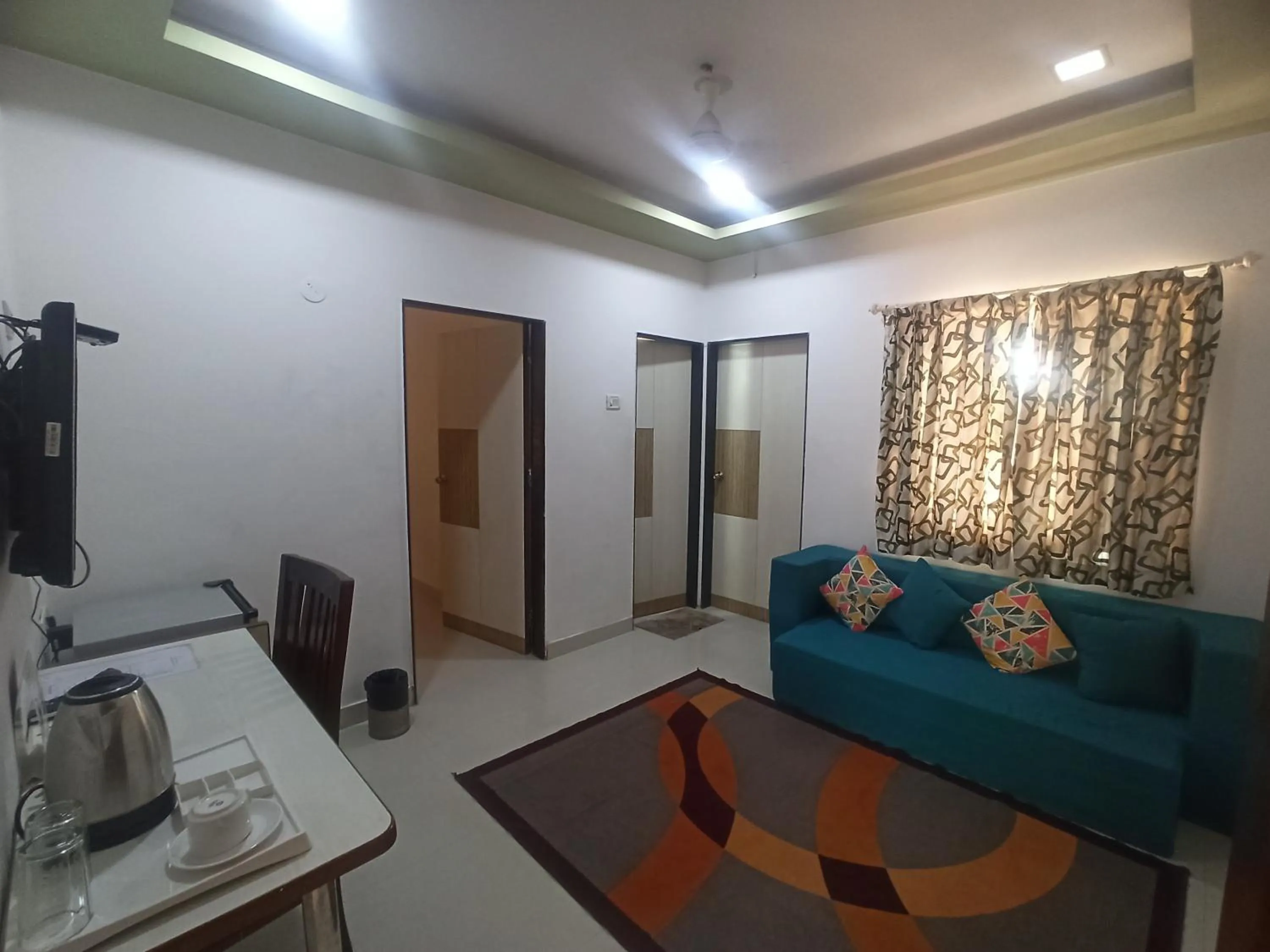 TV and multimedia in Resort Park Avenue