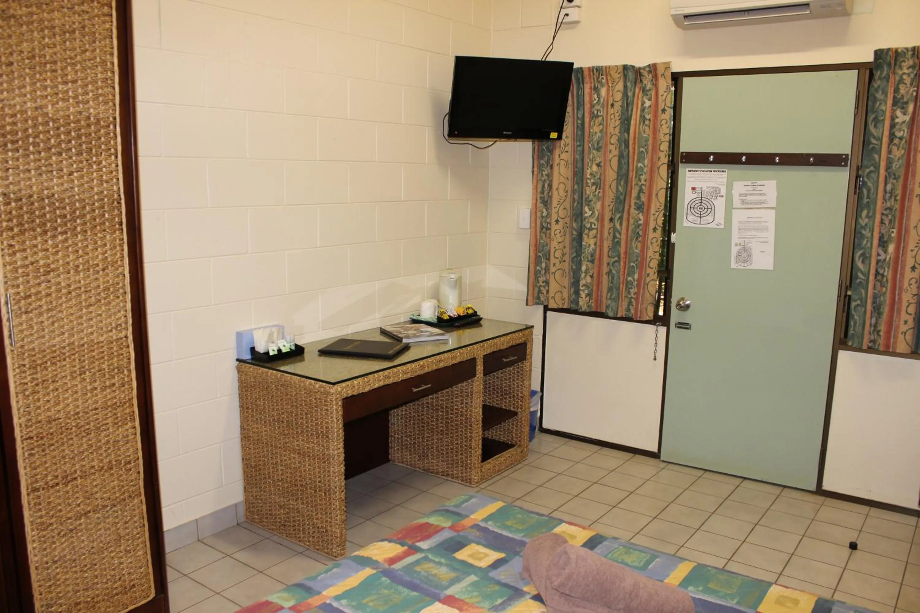 TV and multimedia in Aurora Kakadu Lodge