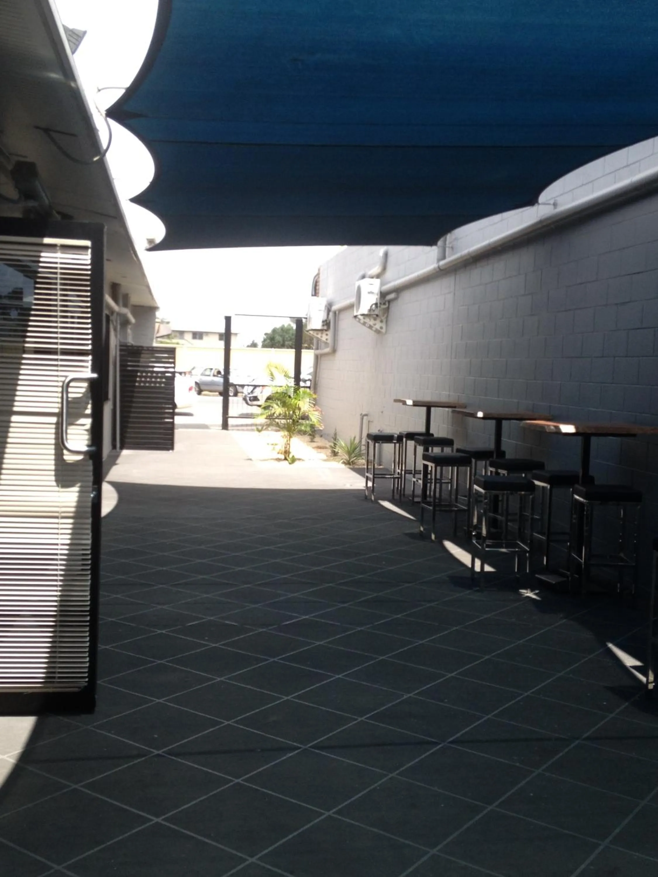 Lounge or bar in Blackwater Hotel Motel