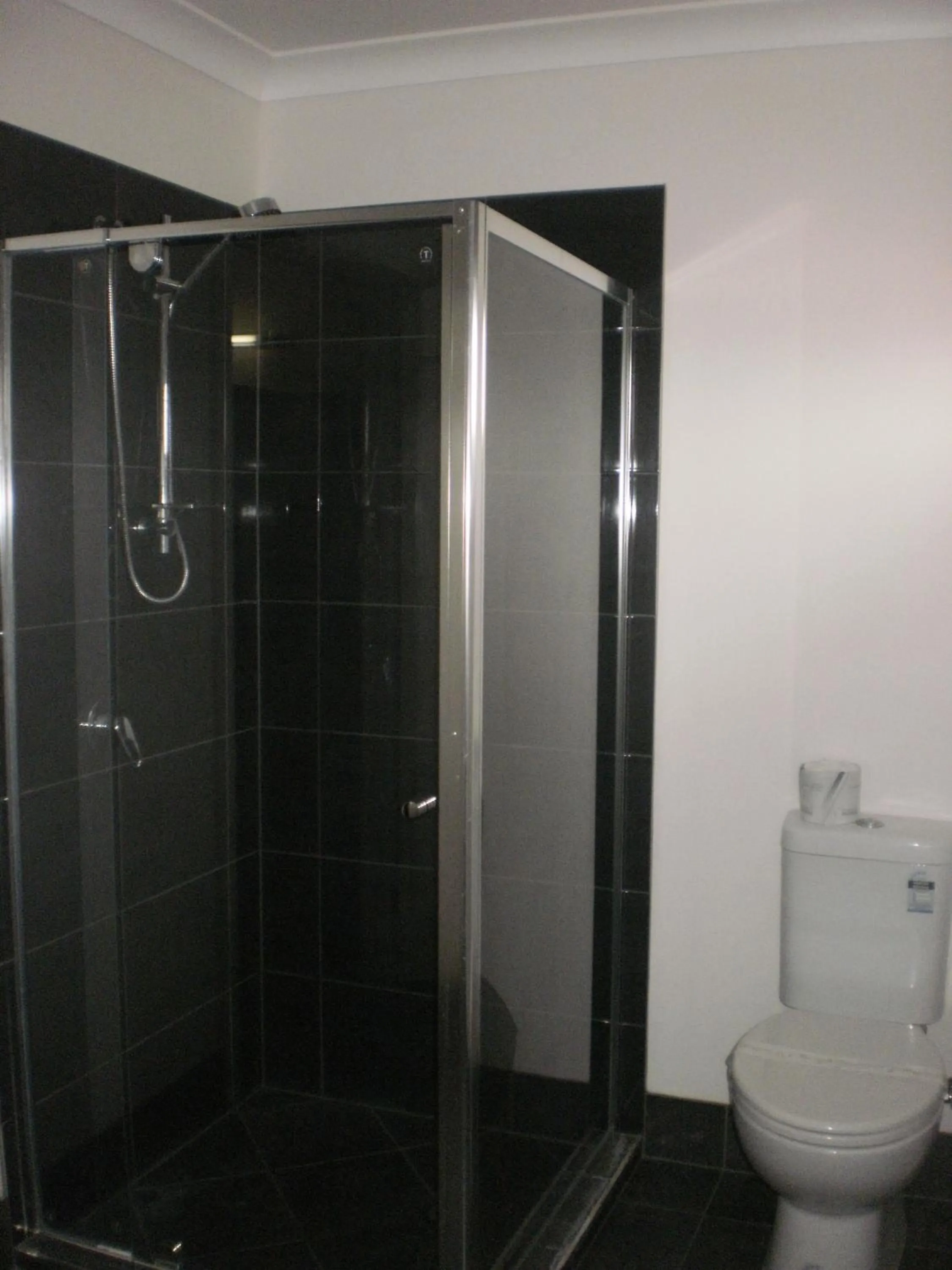 Bathroom in Blackwater Hotel Motel