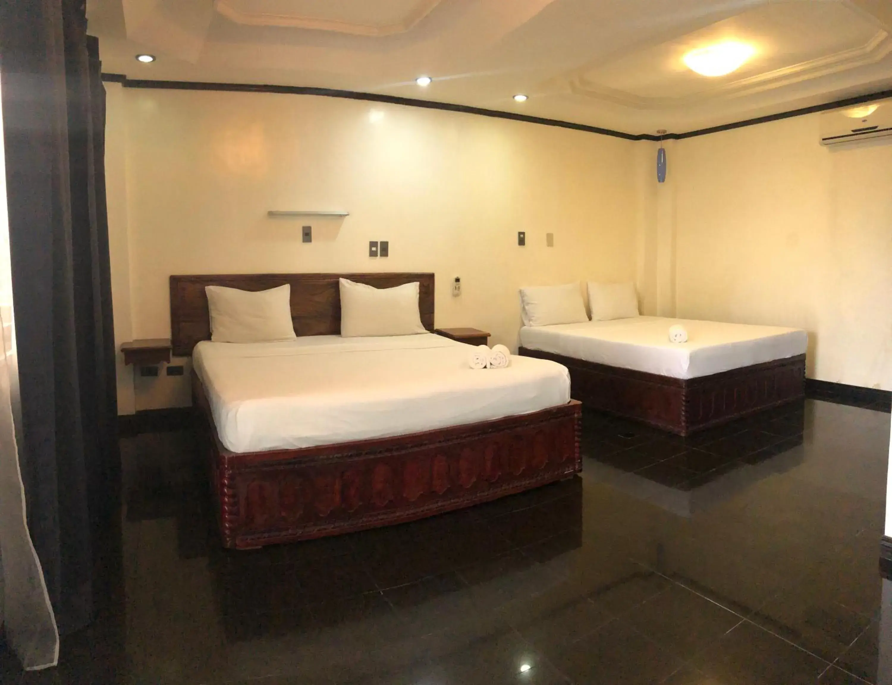 Family Room in Ettamogah Hotel Inc. Family Room in Ettamogah Hotel Inc.