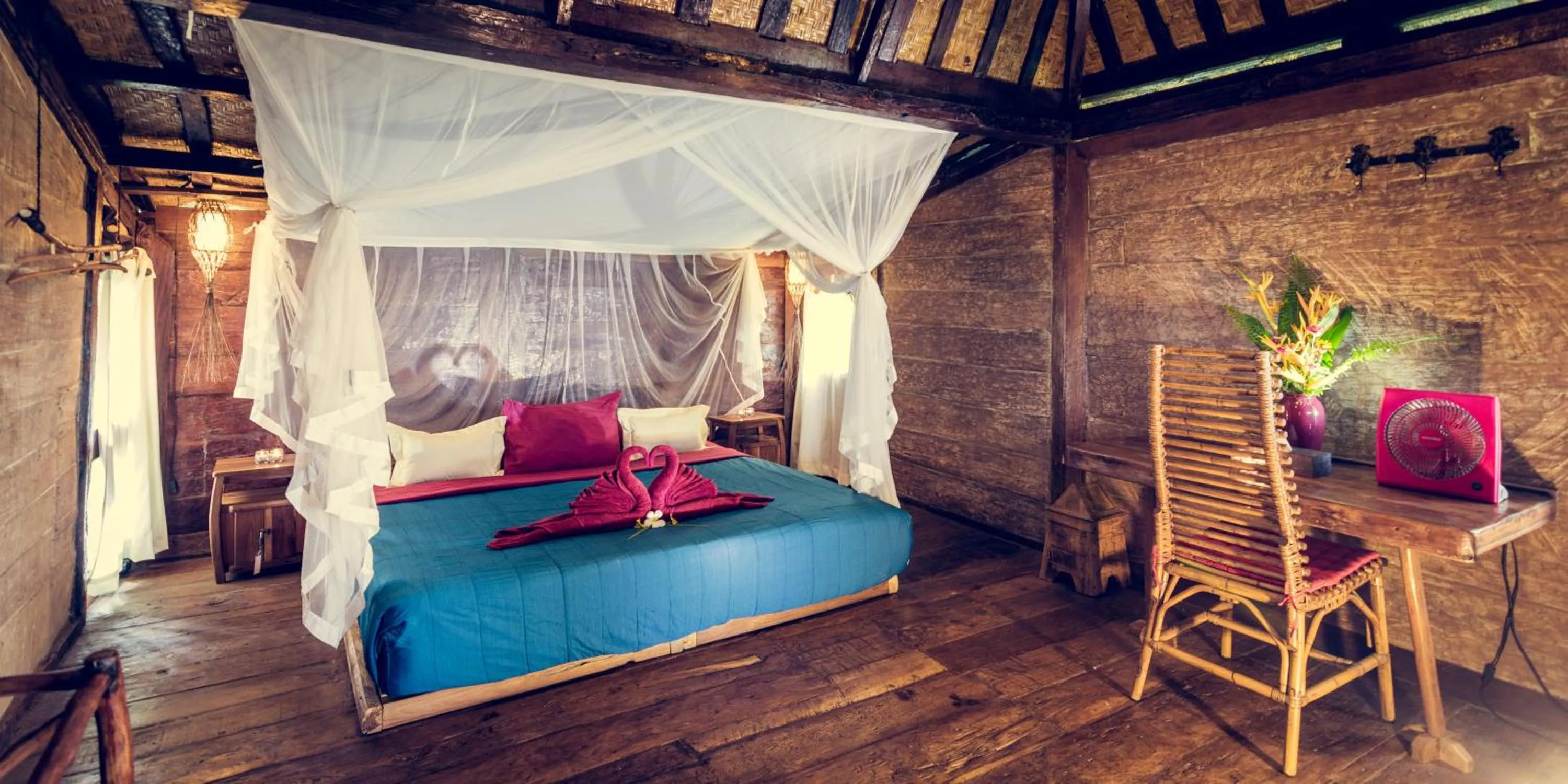 Living room, Bed in Dragonfly Village