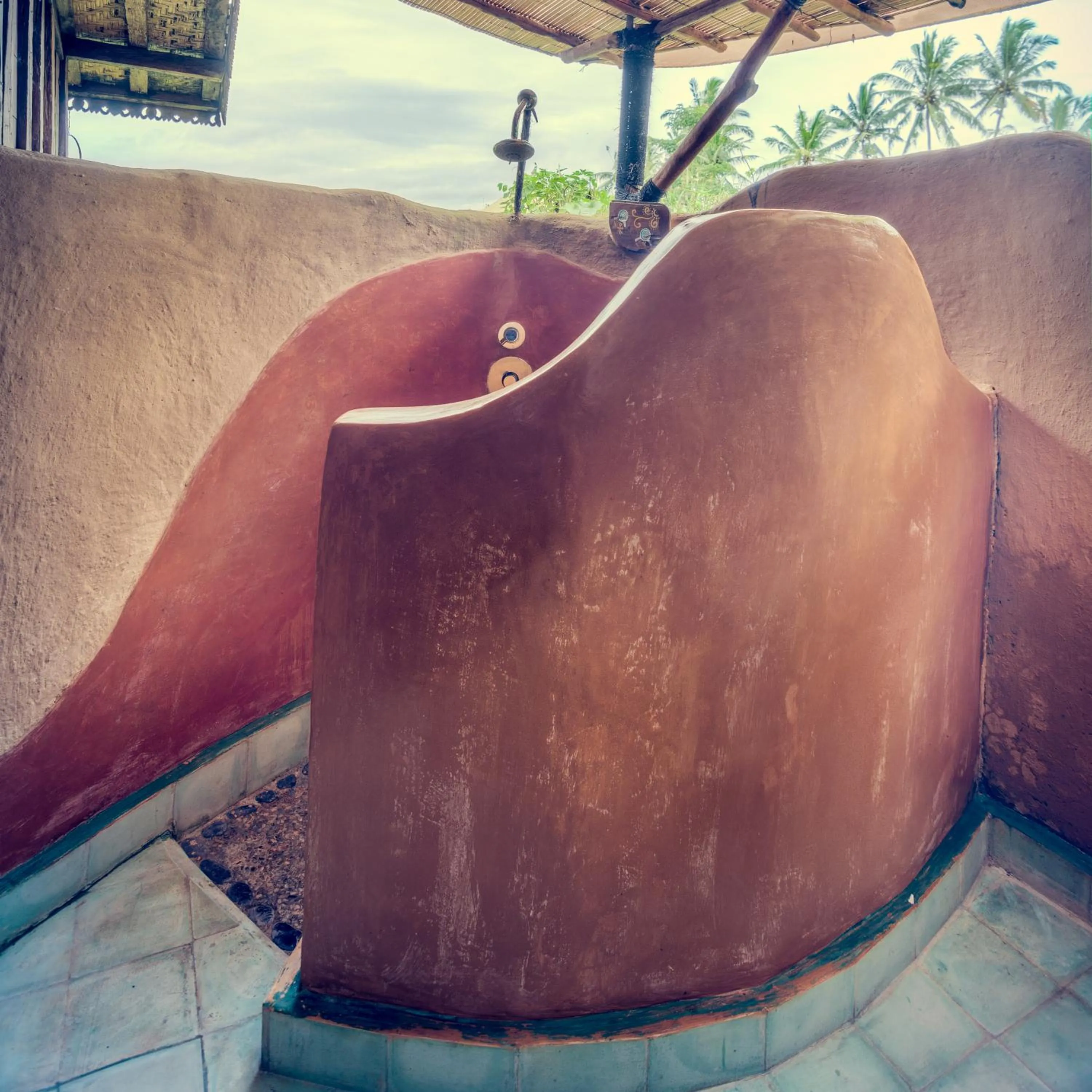 Shower in Dragonfly Village