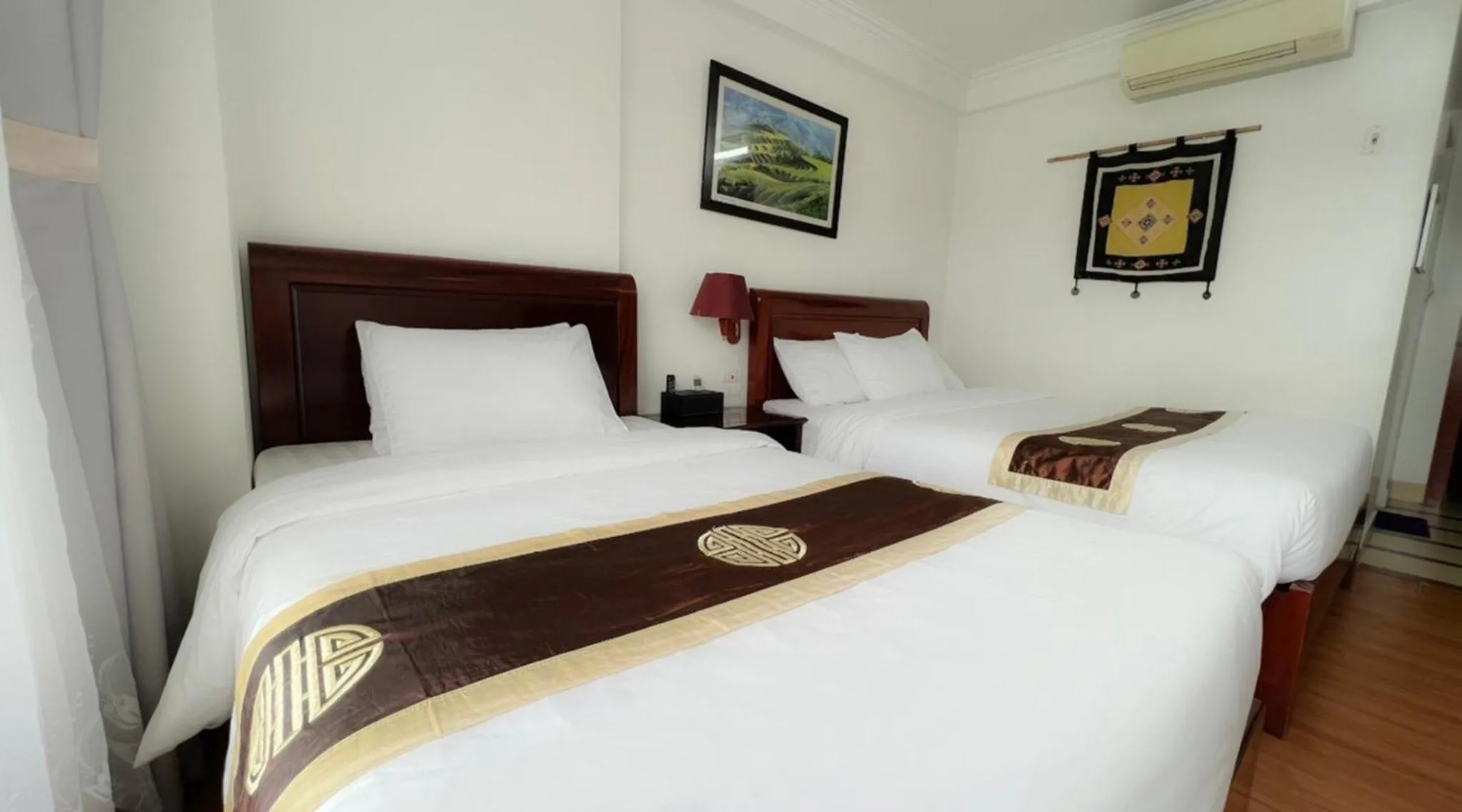 Bed in Sapa Lake View Hotel