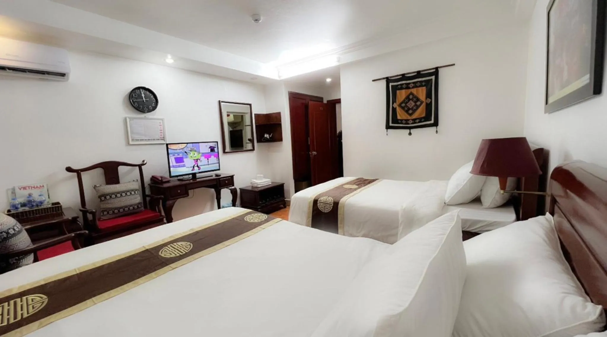 Bed in Sapa Lake View Hotel