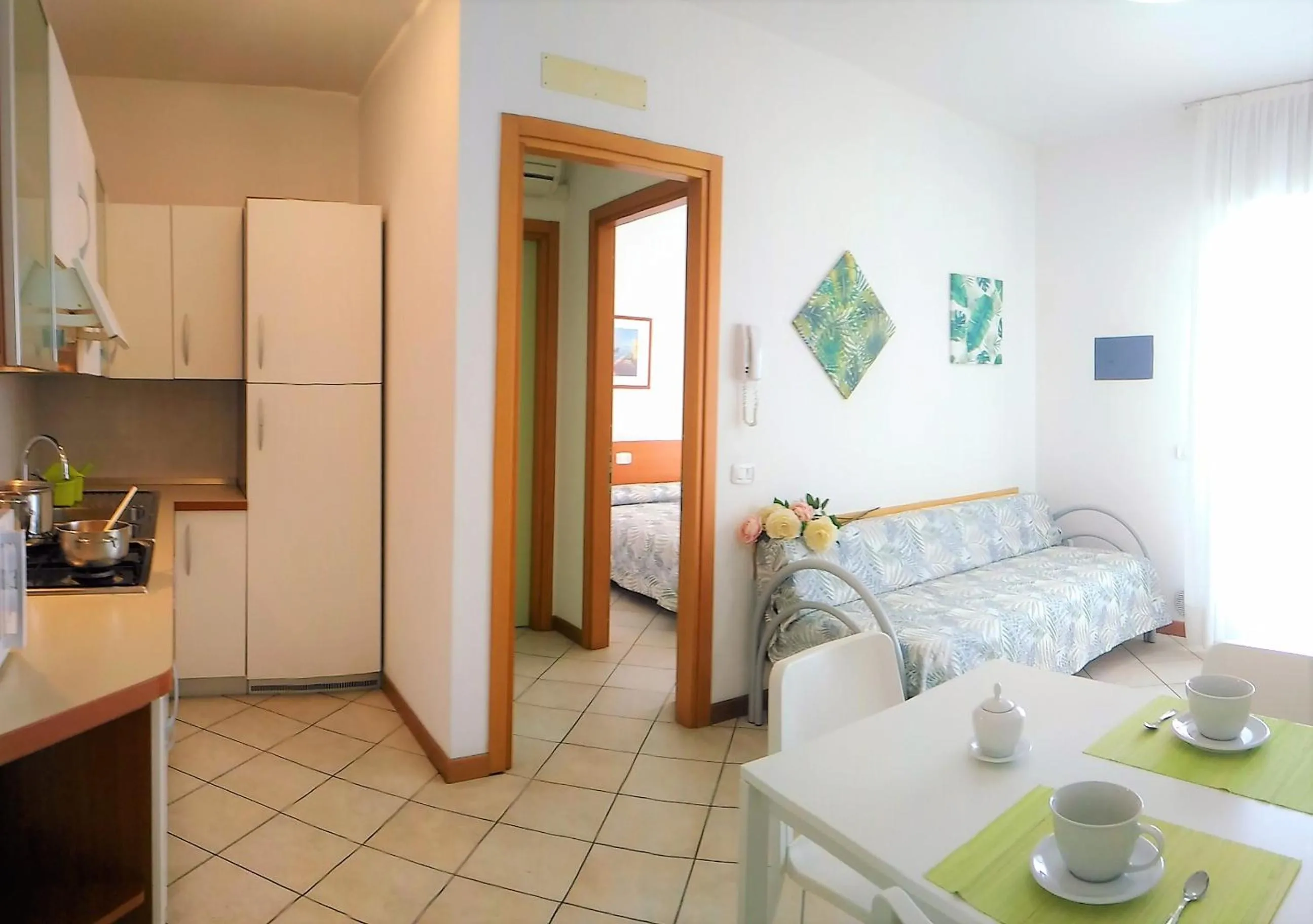 Kitchen or kitchenette in Green Holiday Wohnung mit Schwimmbad