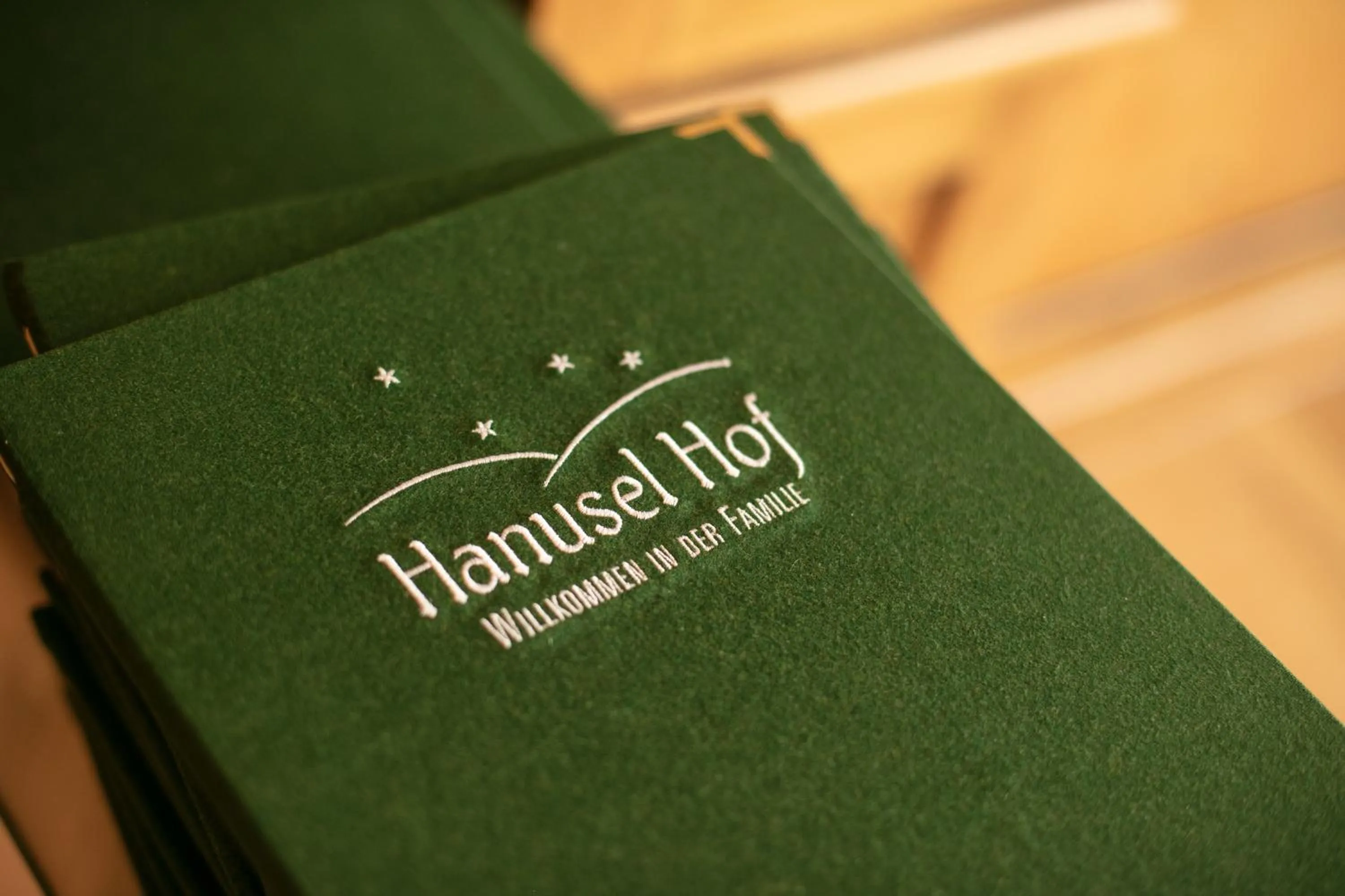 Logo/Certificate/Sign in Hanusel Hof Wellness & Genuss in Panoramalage