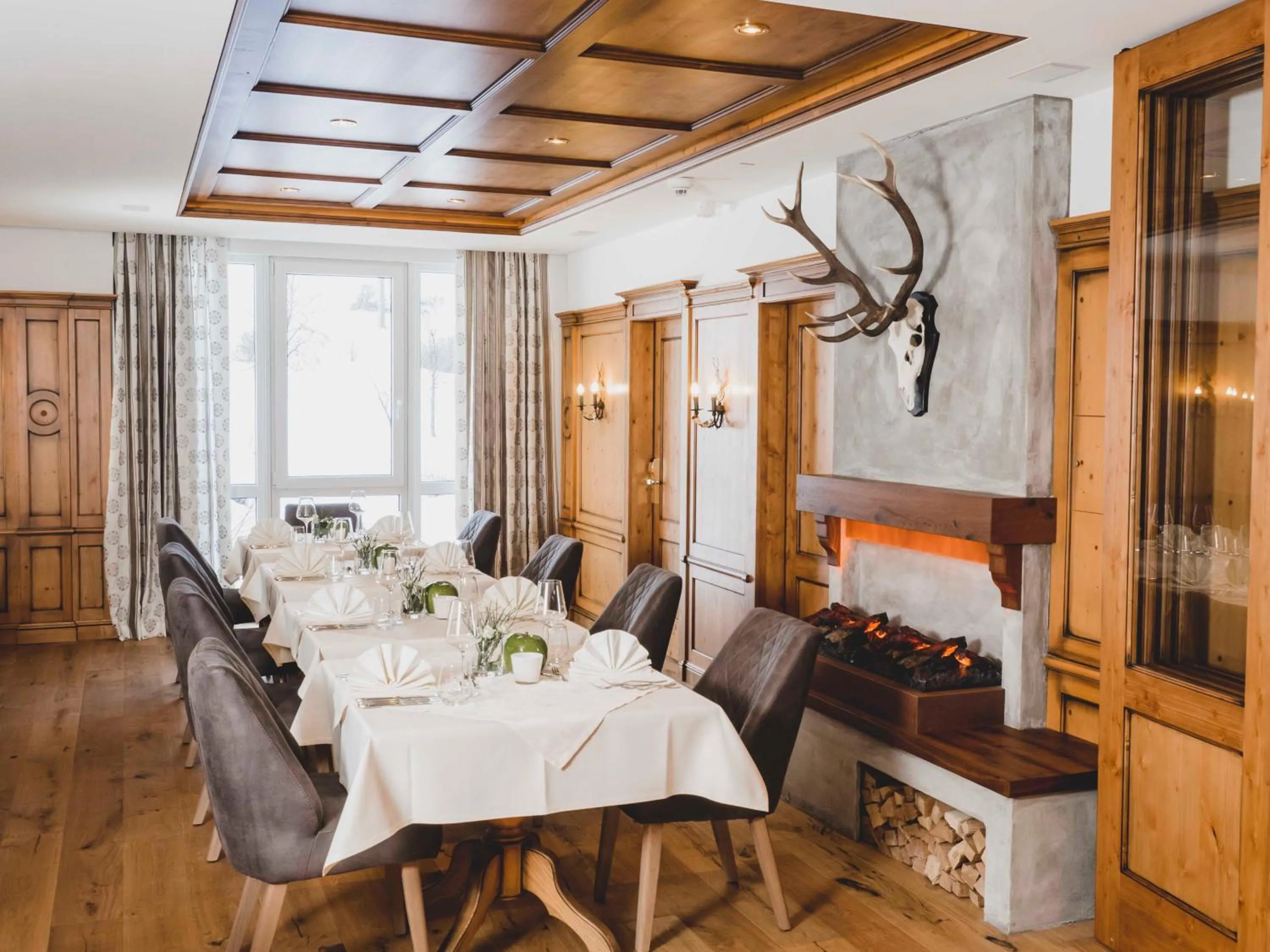 Restaurant/places to eat in Hanusel Hof Wellness & Genuss in Panoramalage