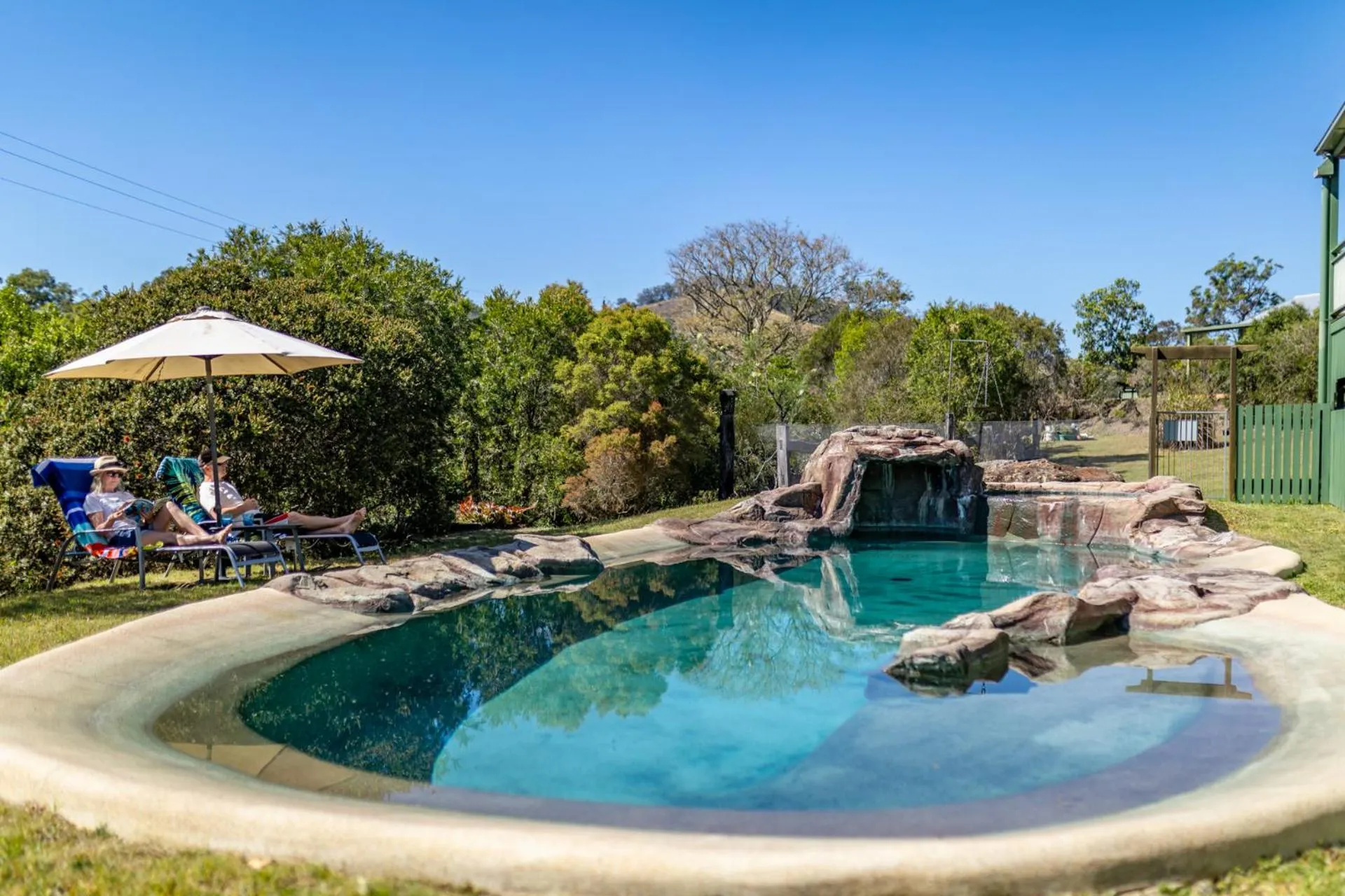 Swimming pool in Amamoor Lodge