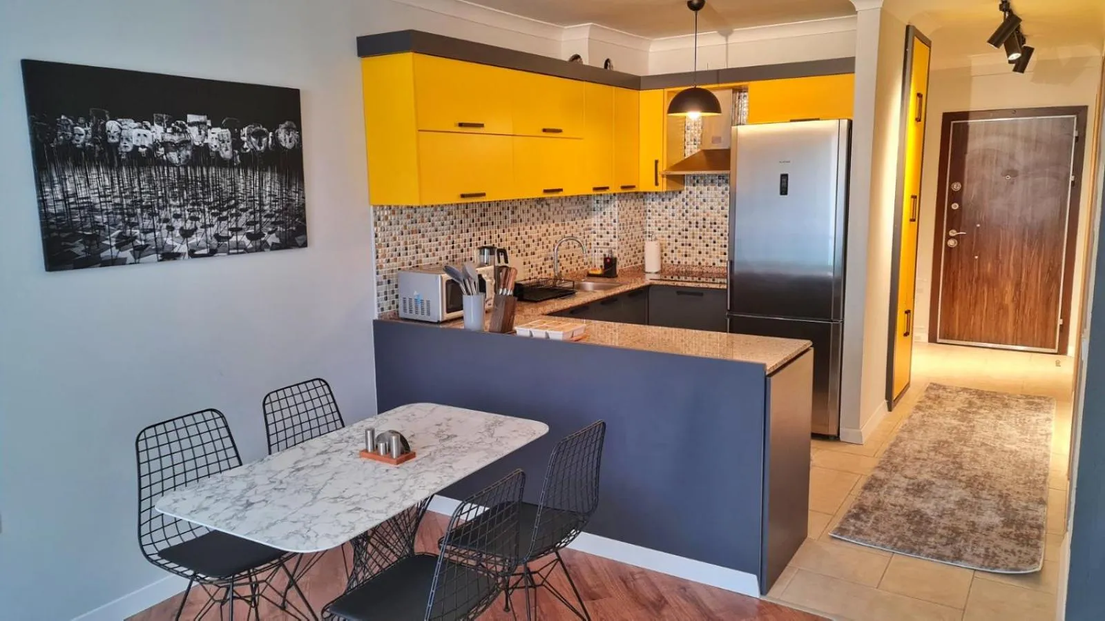 Kitchen or kitchenette in Letstay Sweet Home Yellow