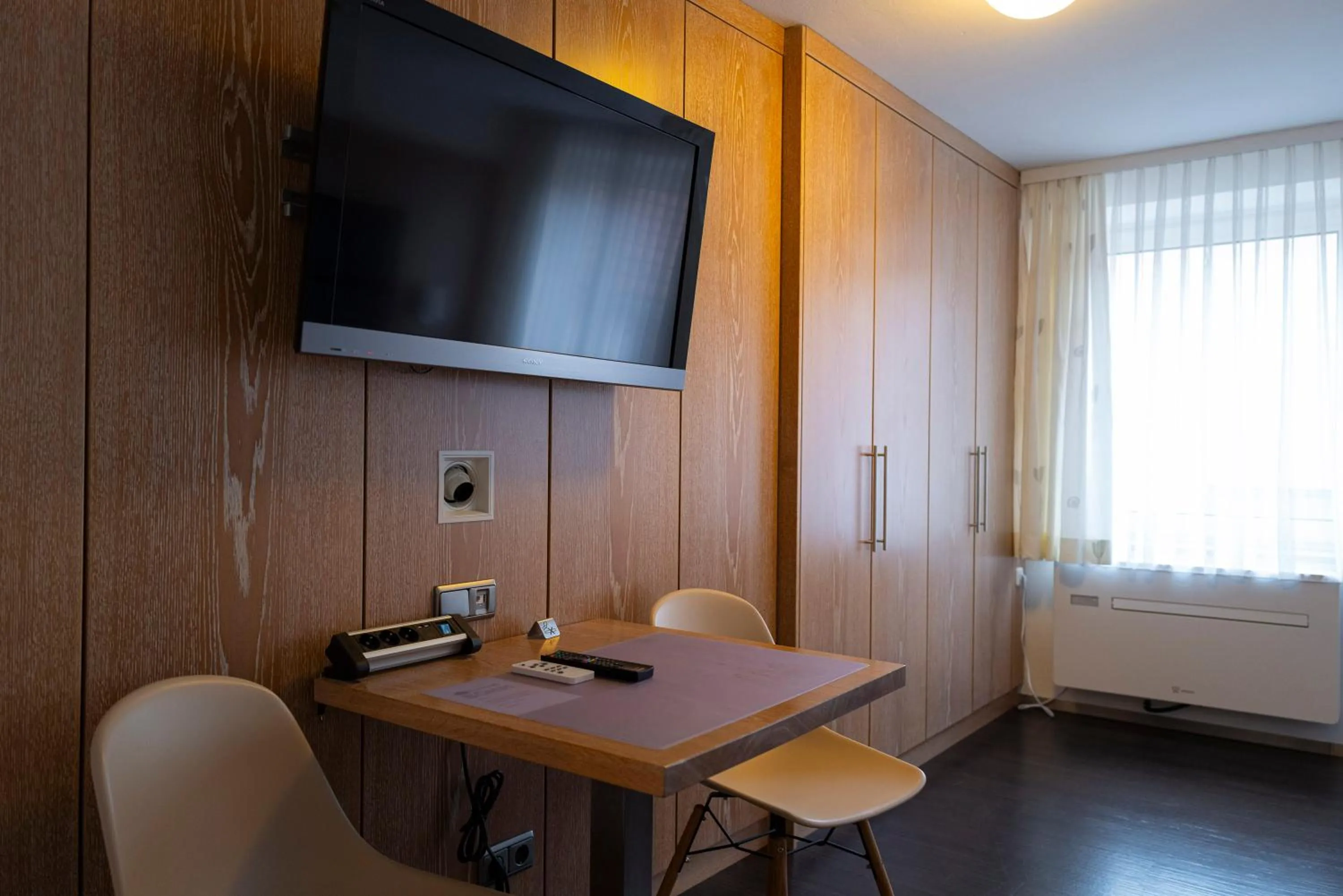 TV and multimedia in Hotel & Apartments Böhm