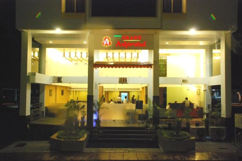 Facade/entrance in Grand Ashirwad Beacon