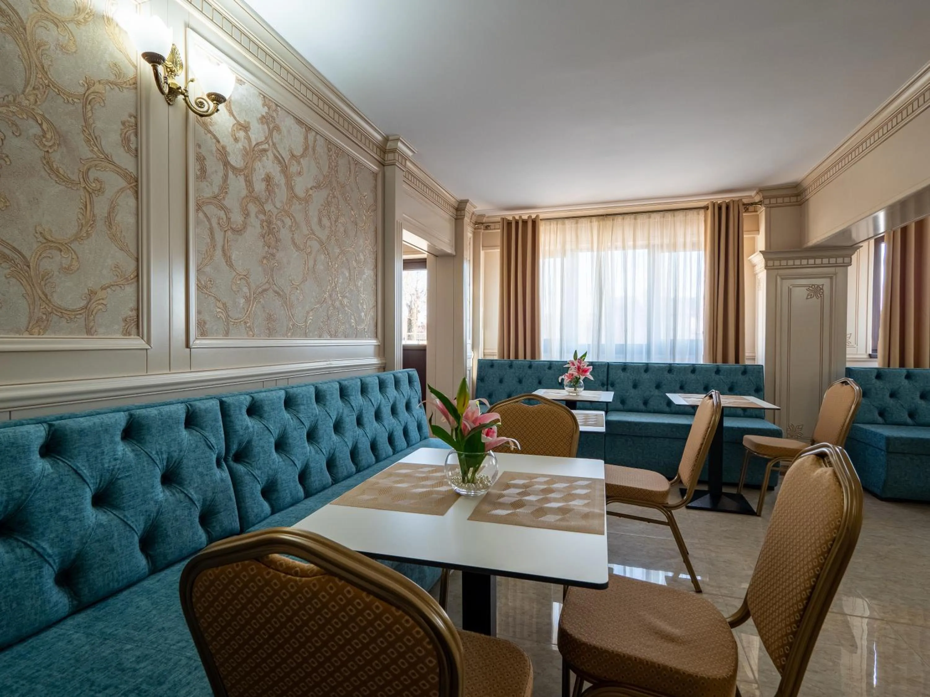 Restaurant/places to eat in Hotel Orient Galati