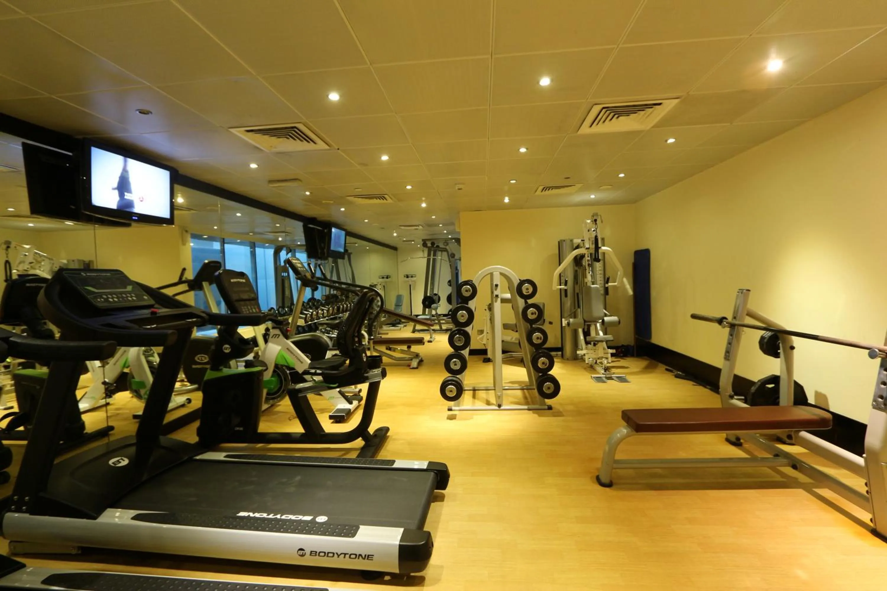 Fitness centre/facilities in Samaya Hotel Deira