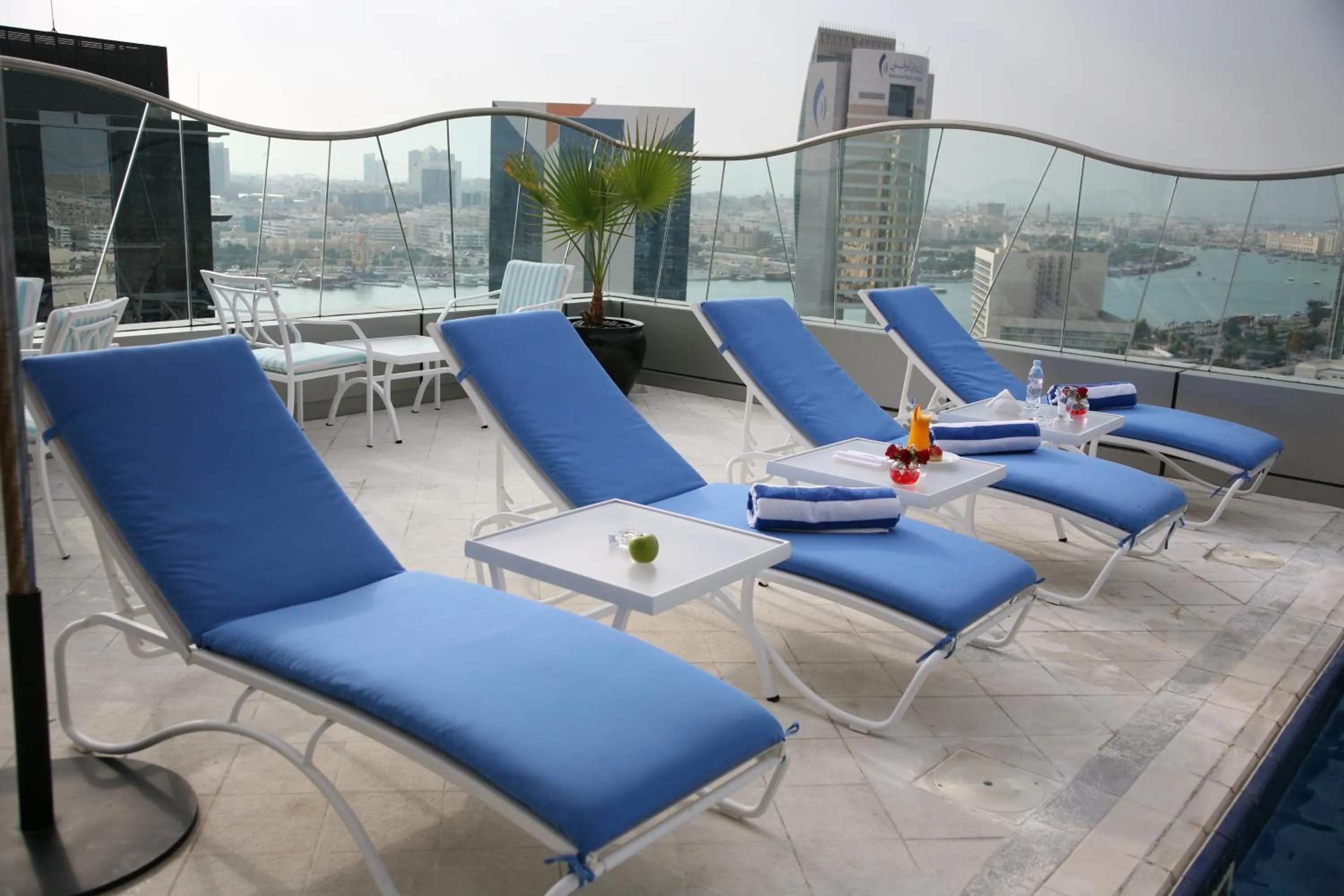 Swimming pool in Samaya Hotel Deira