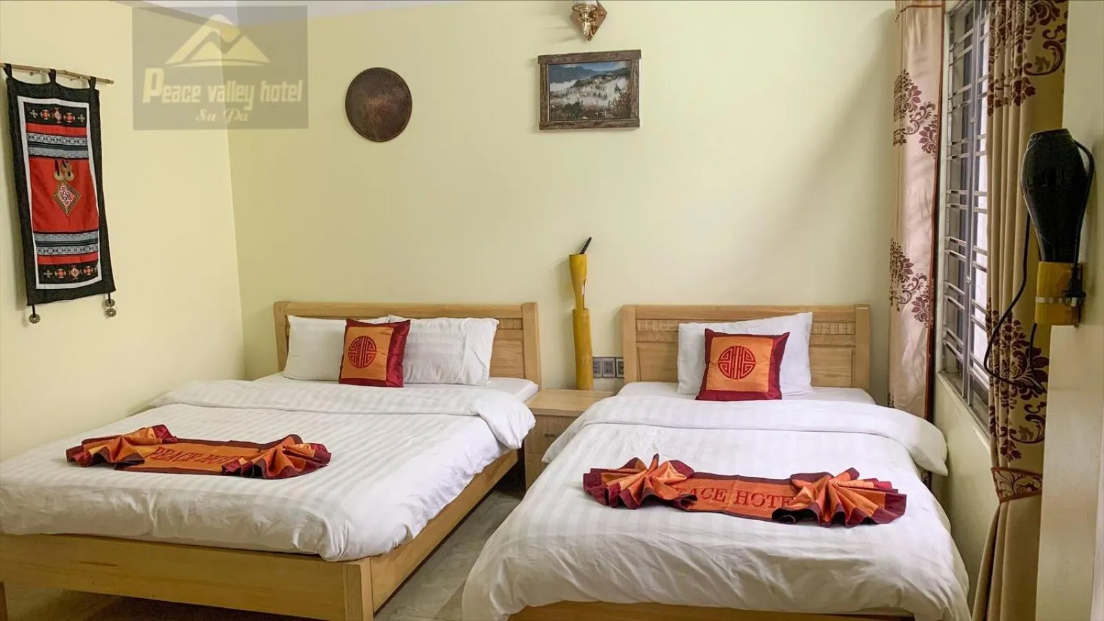 Bed in SaPa Peace Valley hotel