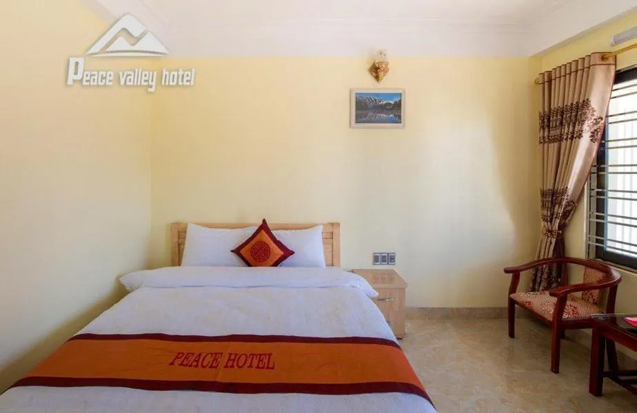 Bed in SaPa Peace Valley hotel