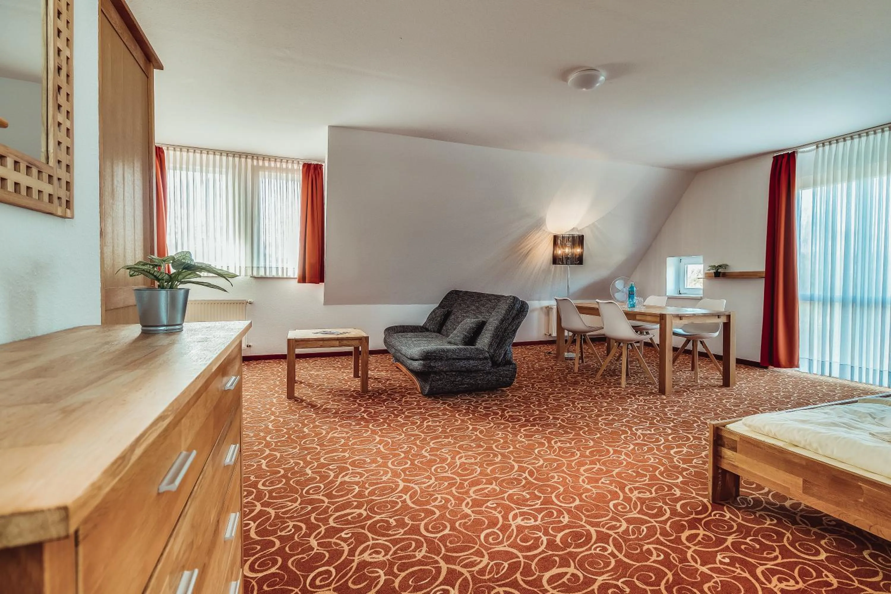 Photo of the whole room in Landhotel Lewitz Mühle