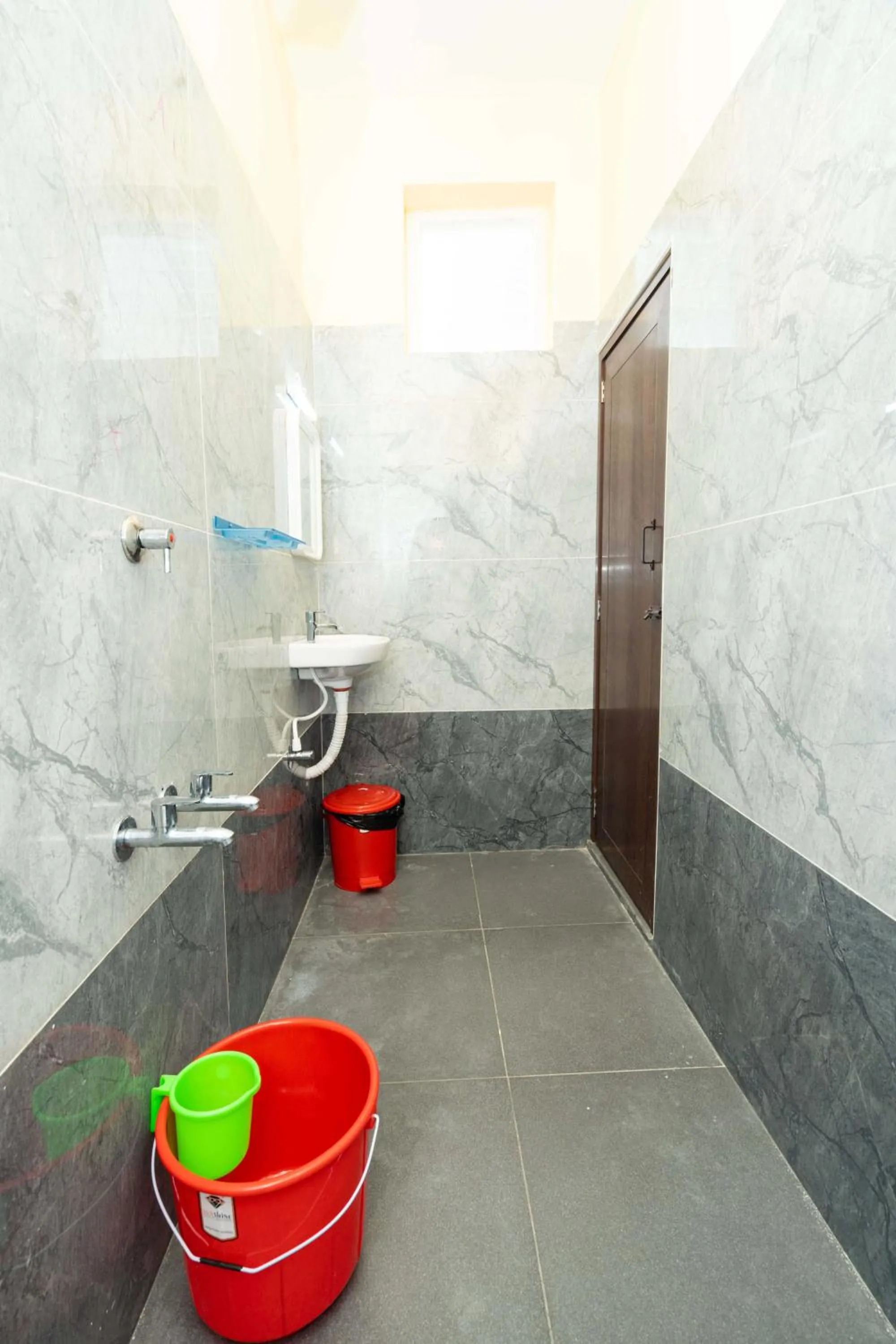 Bathroom in Hotel Amman Residency