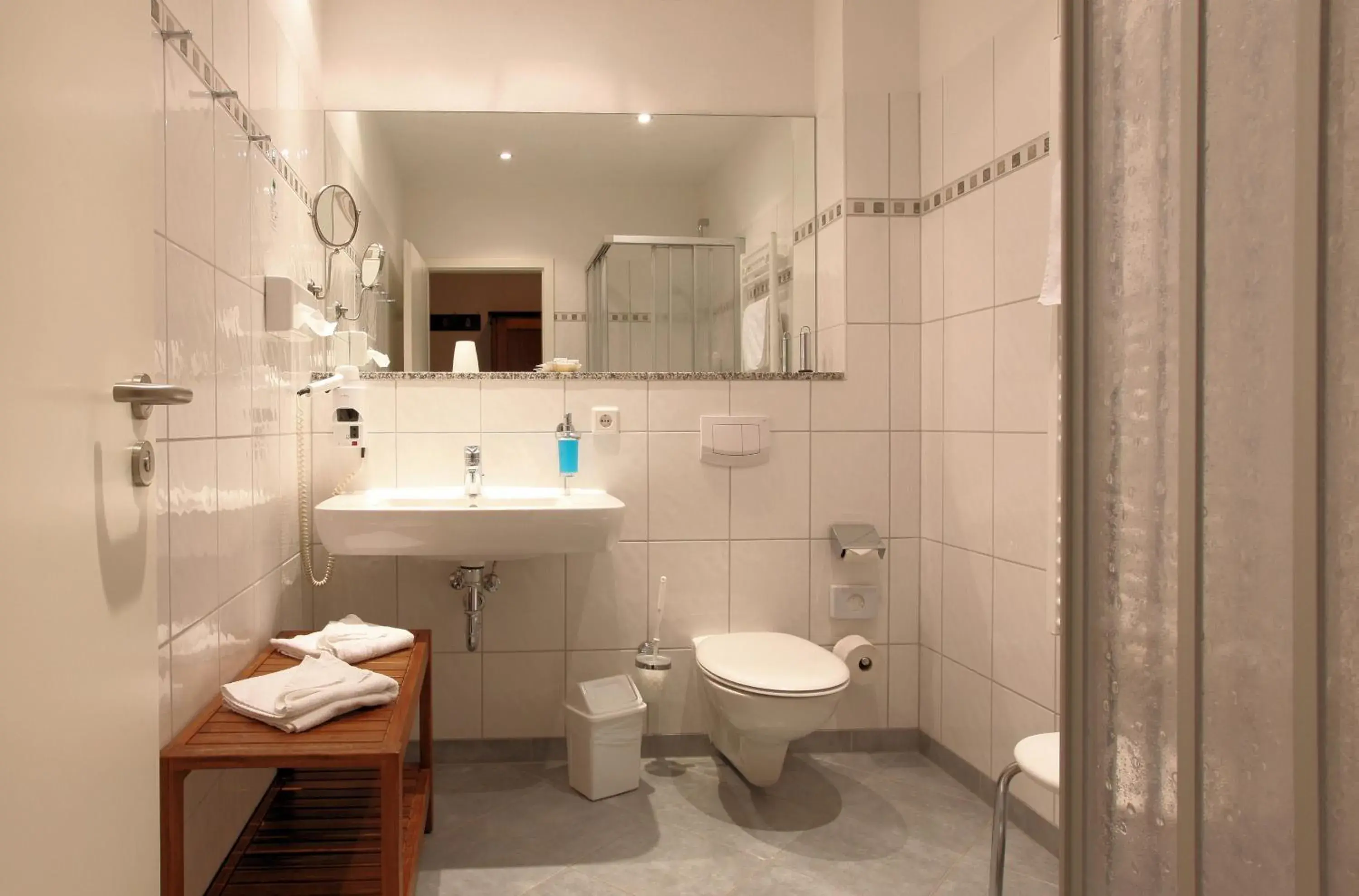 Double Room with Balcony in Hotel Badehaus Goor Double Room with Balcony in Hotel Badehaus Goor