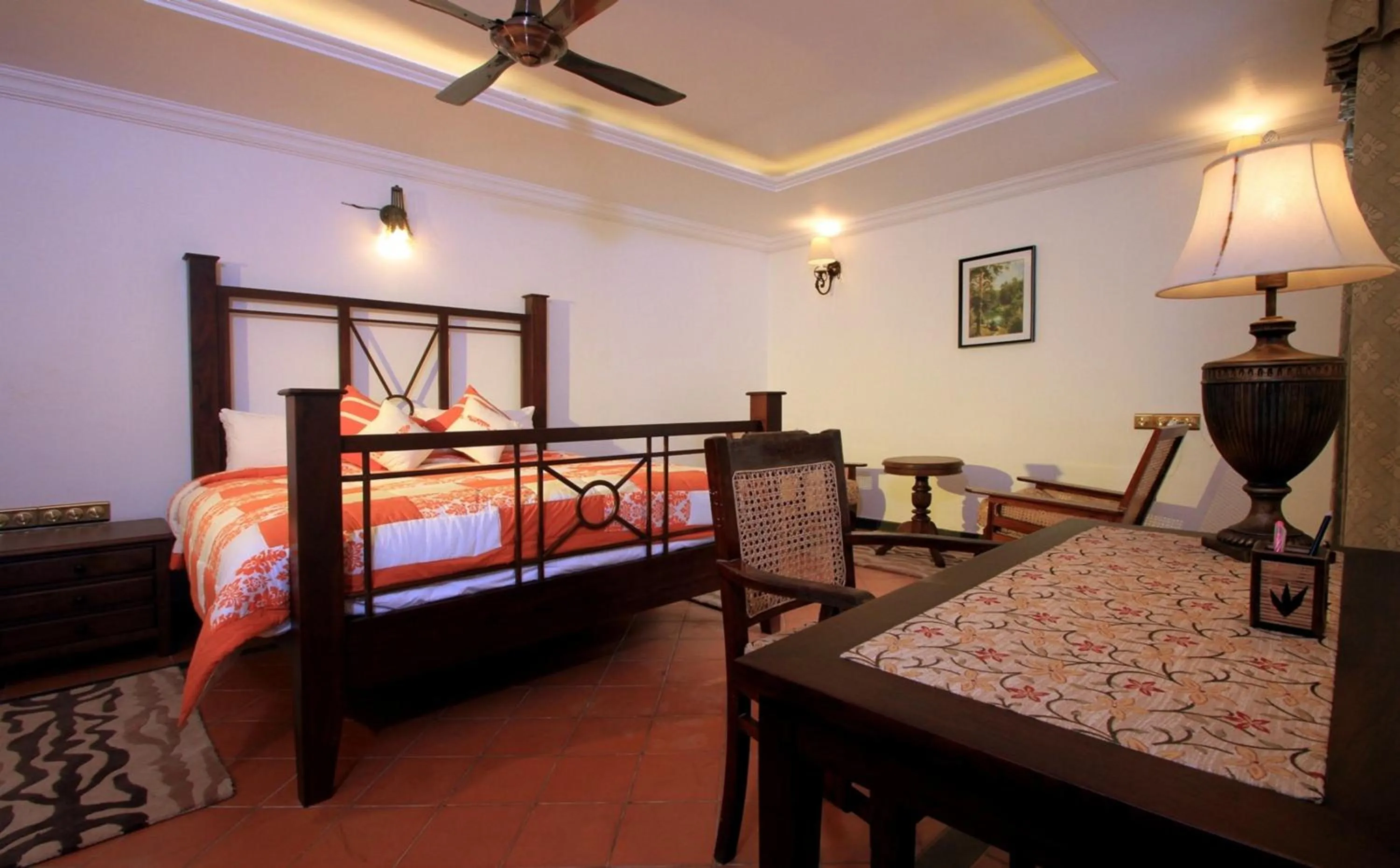 Photo of the whole room, Bed in Parisons Plantation Experiences by Abad