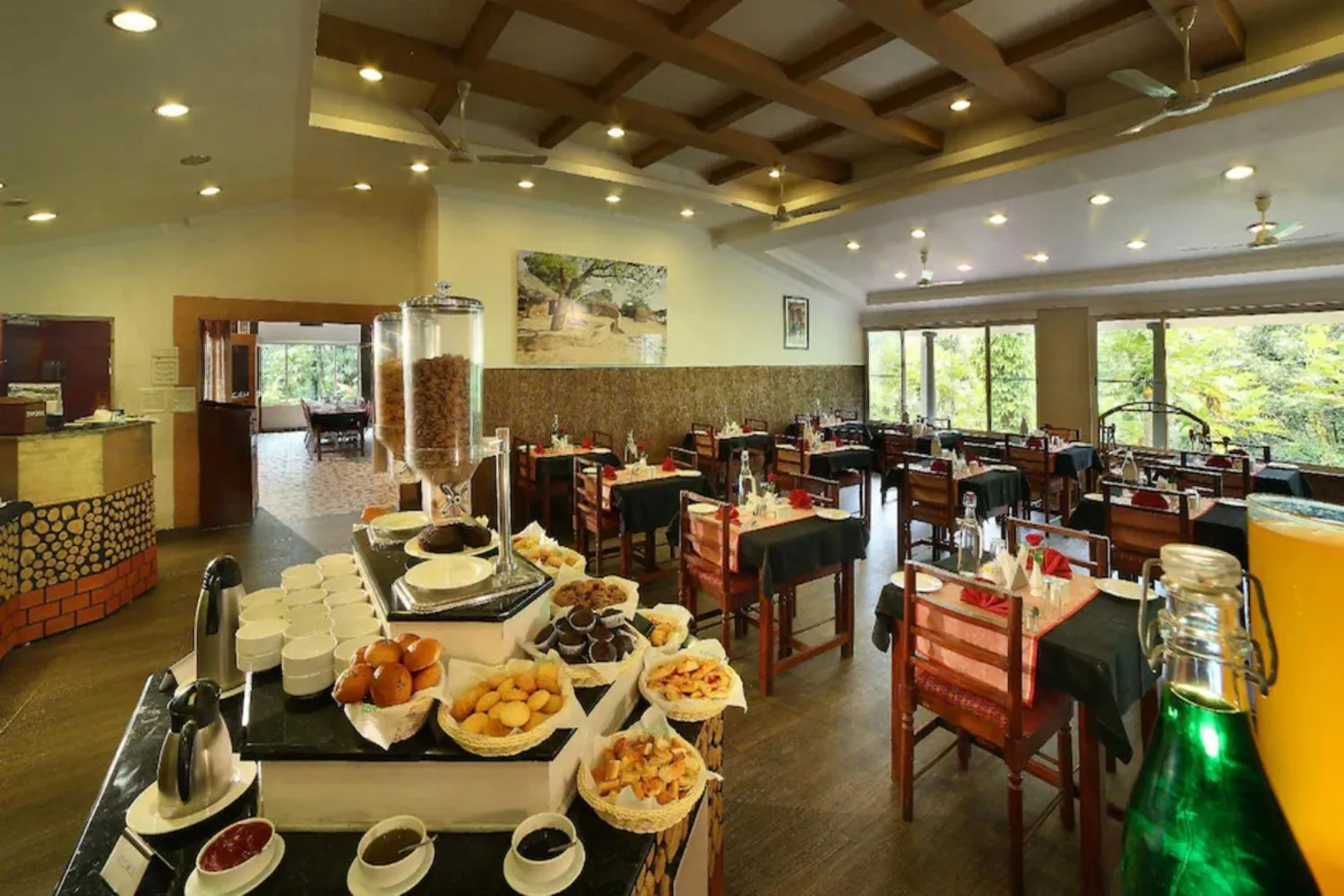 Food and drinks in Rivulet Resort