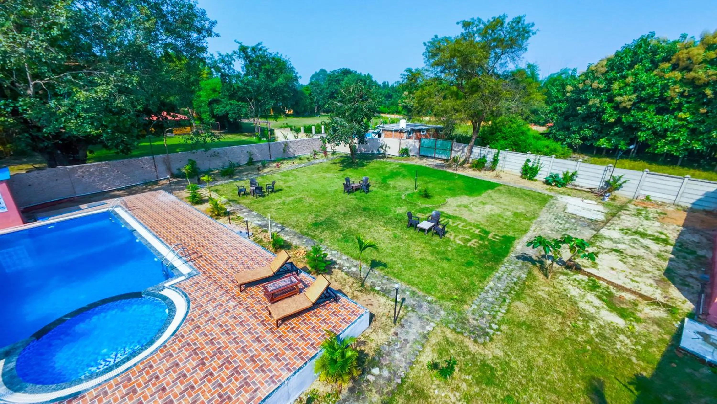 Garden view in Hotel Jungle Palace Resort