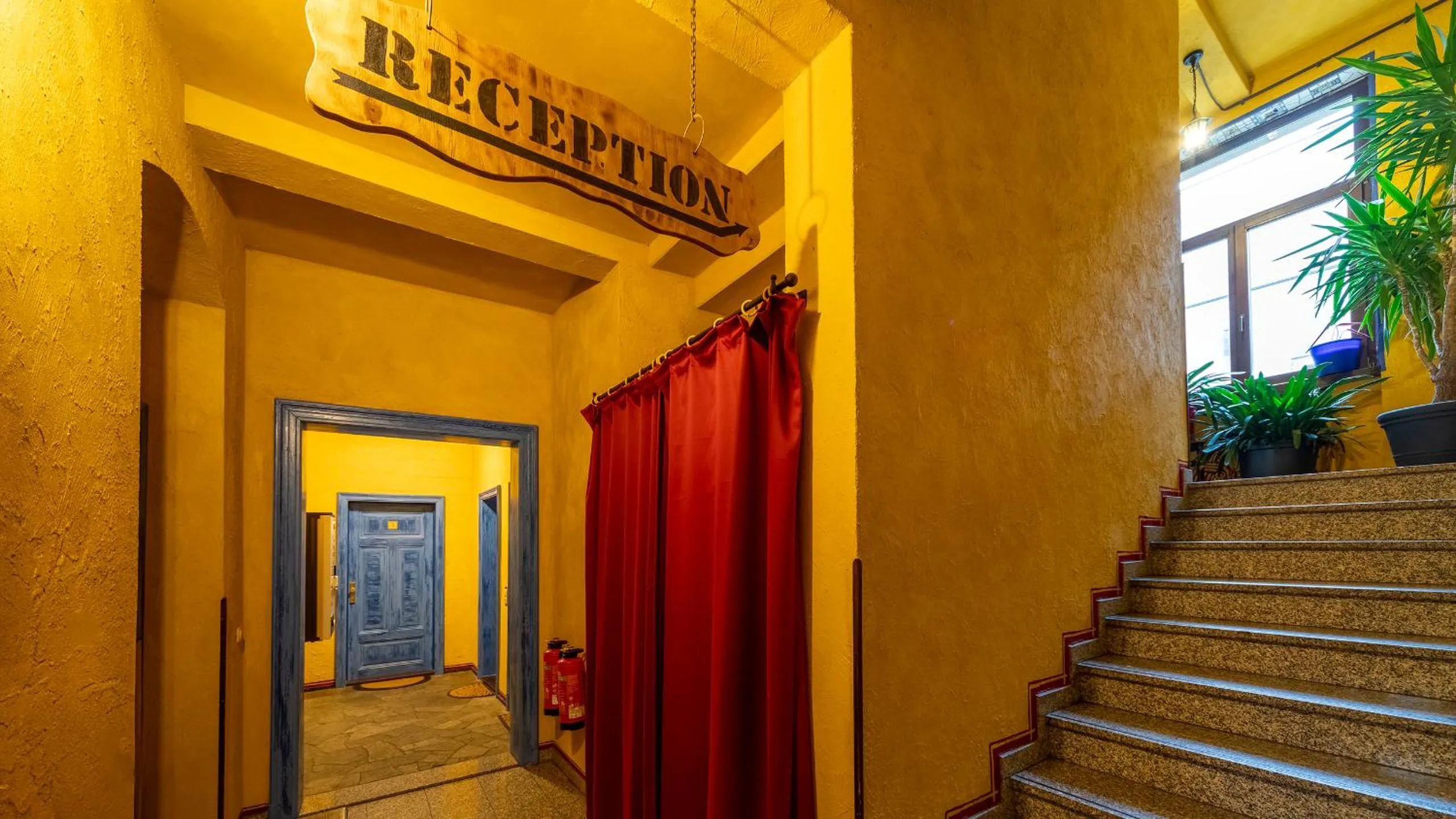 Property building in Gästehaus Mezcalero