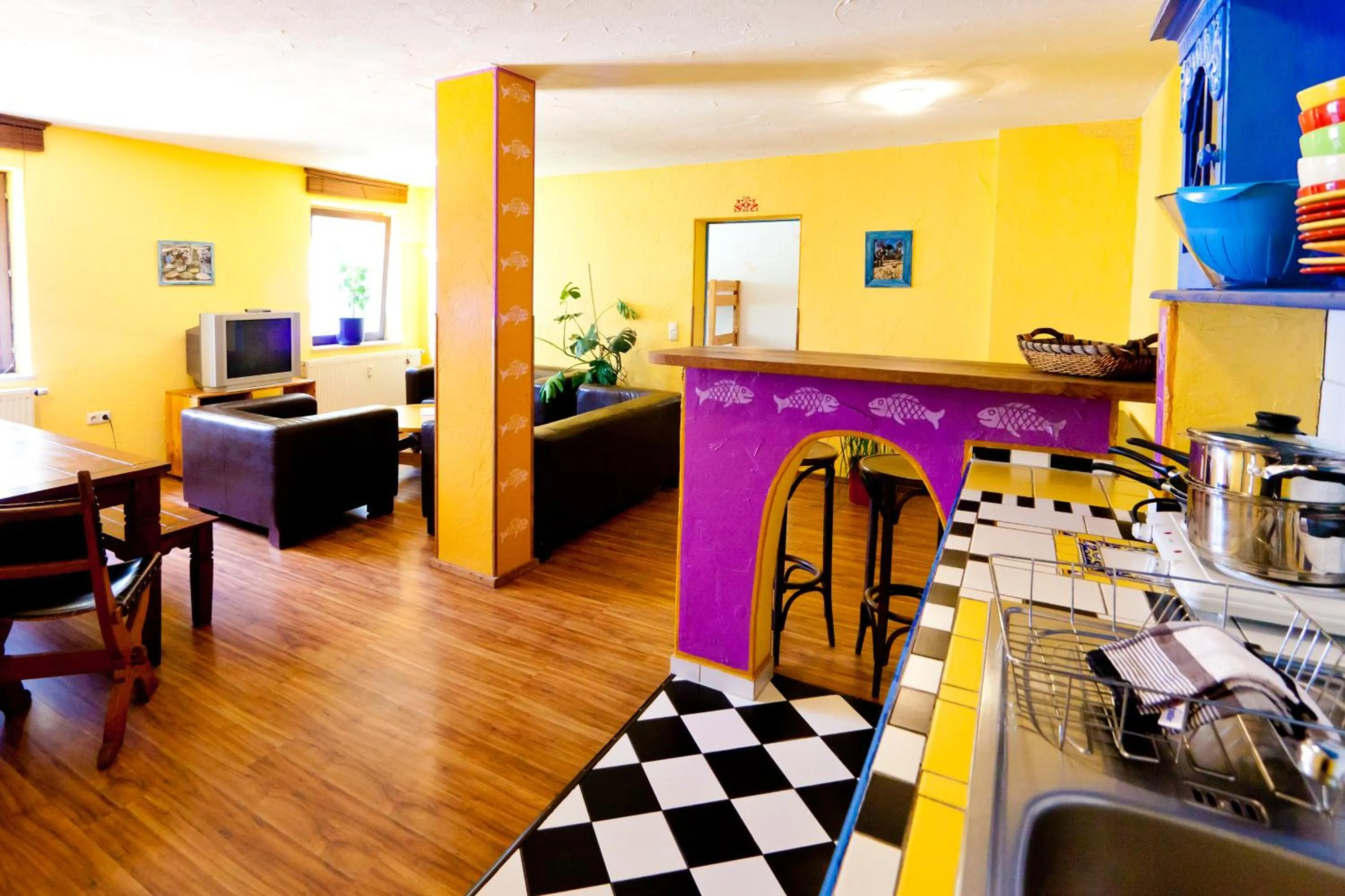 Kitchen or kitchenette in Gästehaus Mezcalero