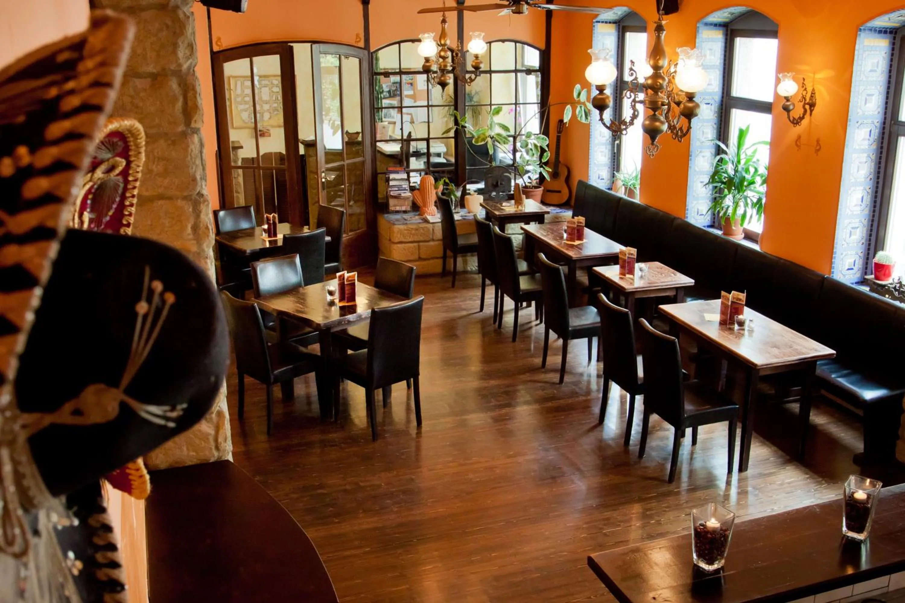 Restaurant/places to eat in Gästehaus Mezcalero