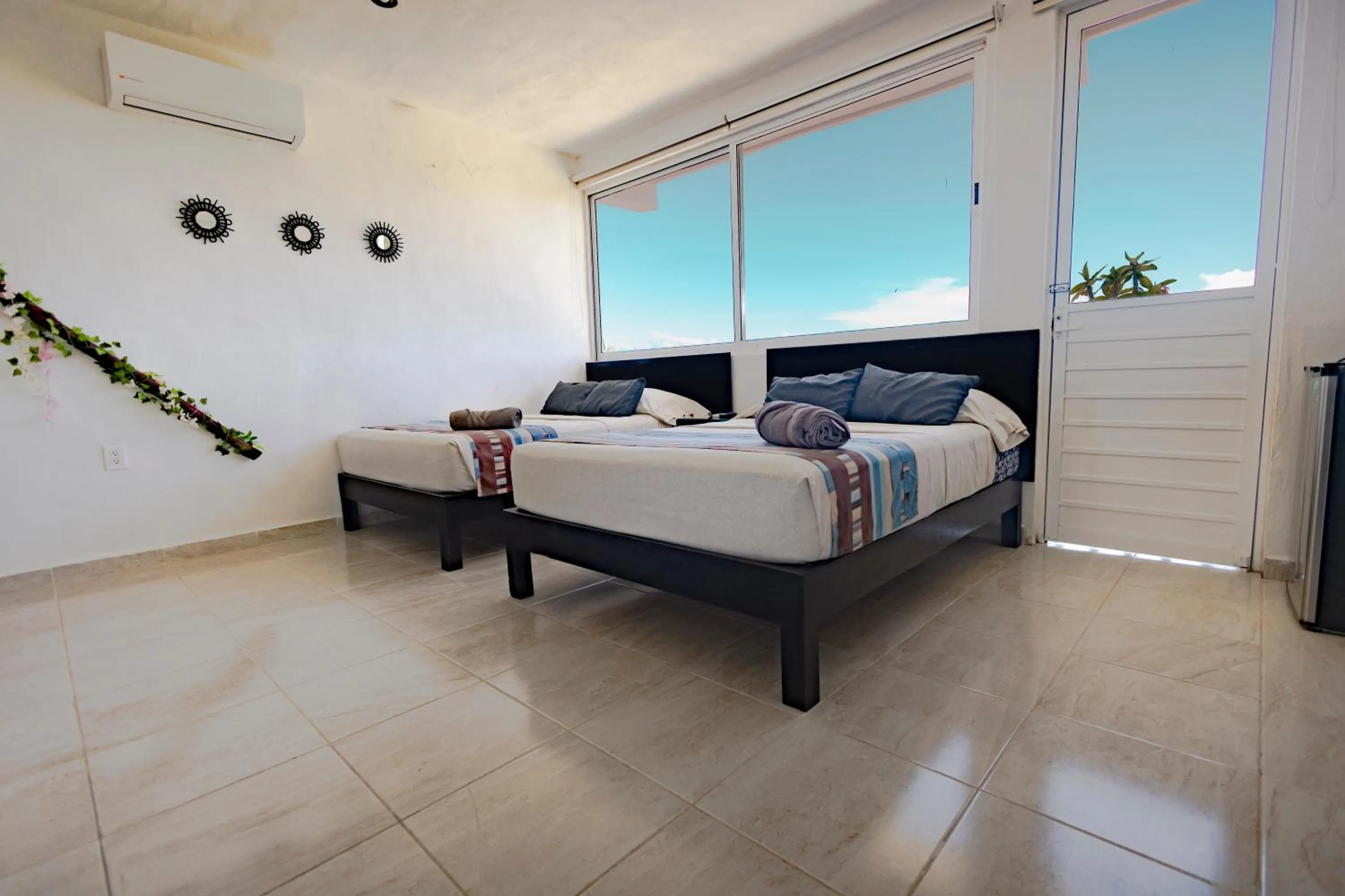 Bed in Puerto Morelos Hotel Las Palmas - Near the beach