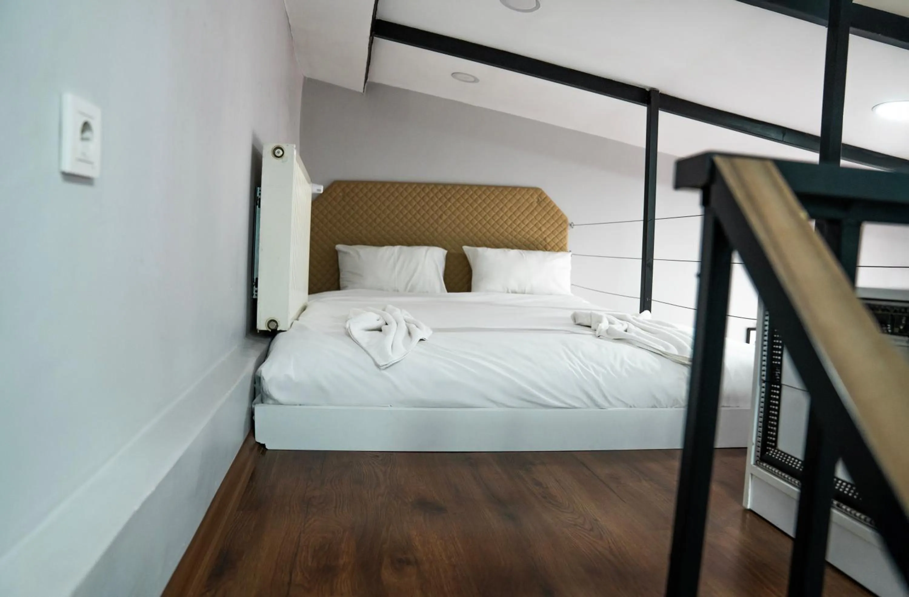 Bed in Taxim No1 Suites