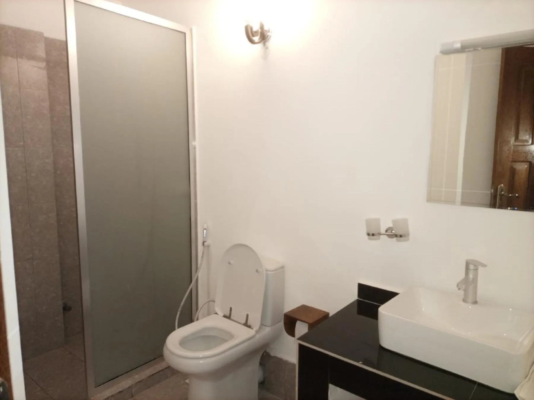 Toilet in Zanoceanique Hotel