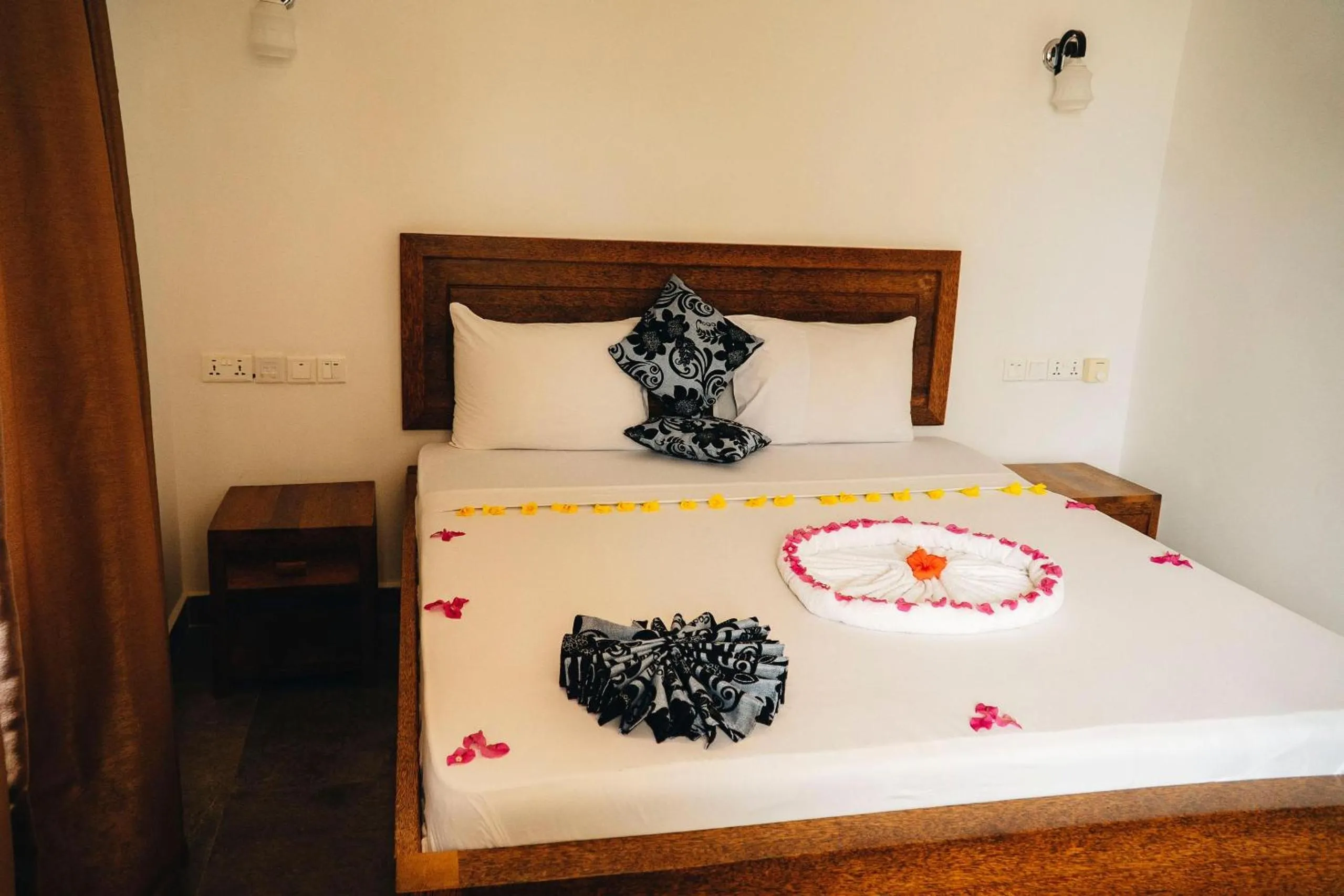 Bed in Zanoceanique Hotel