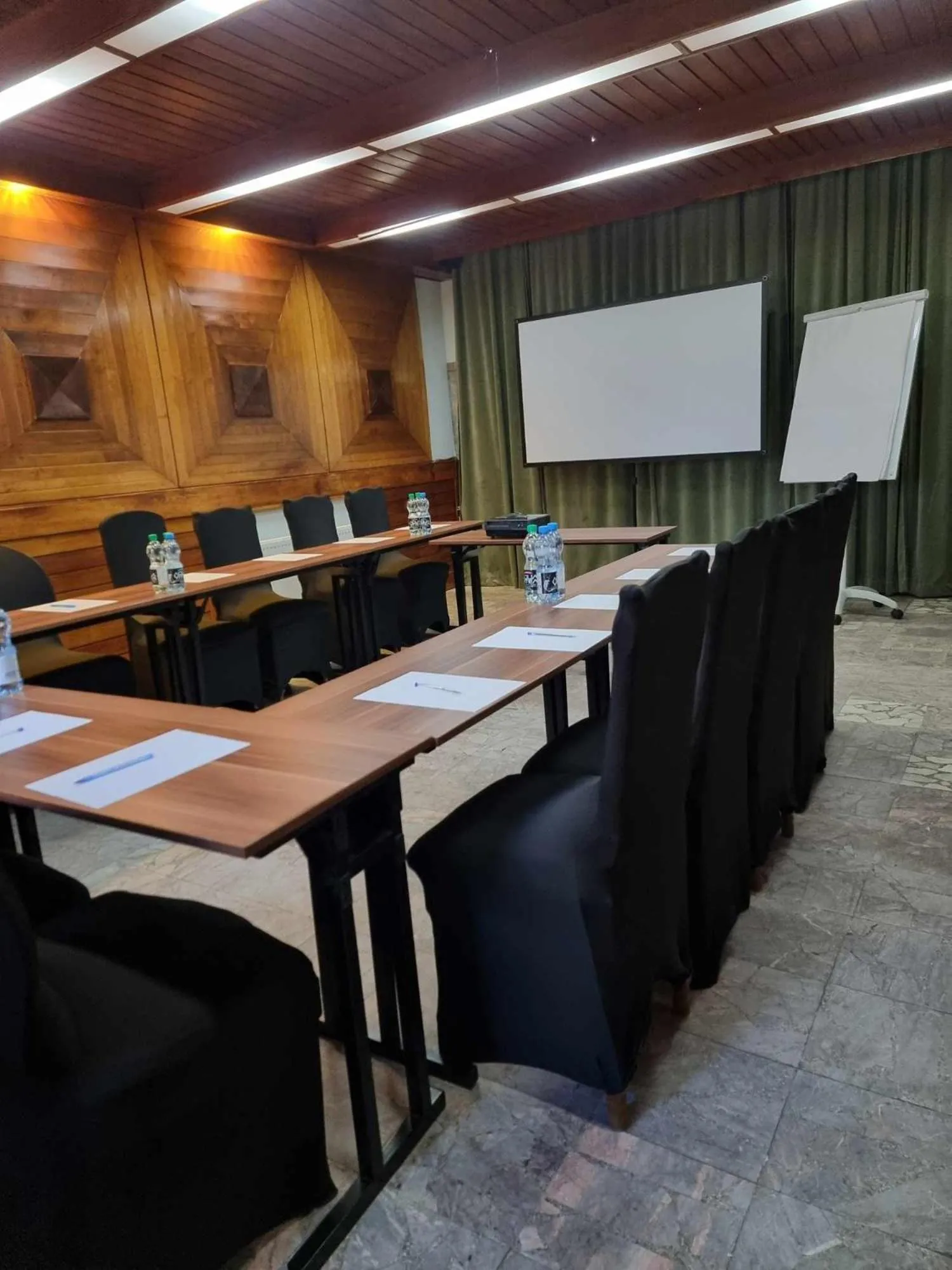 Meeting/conference room in Spichlerz na Krakowskiej