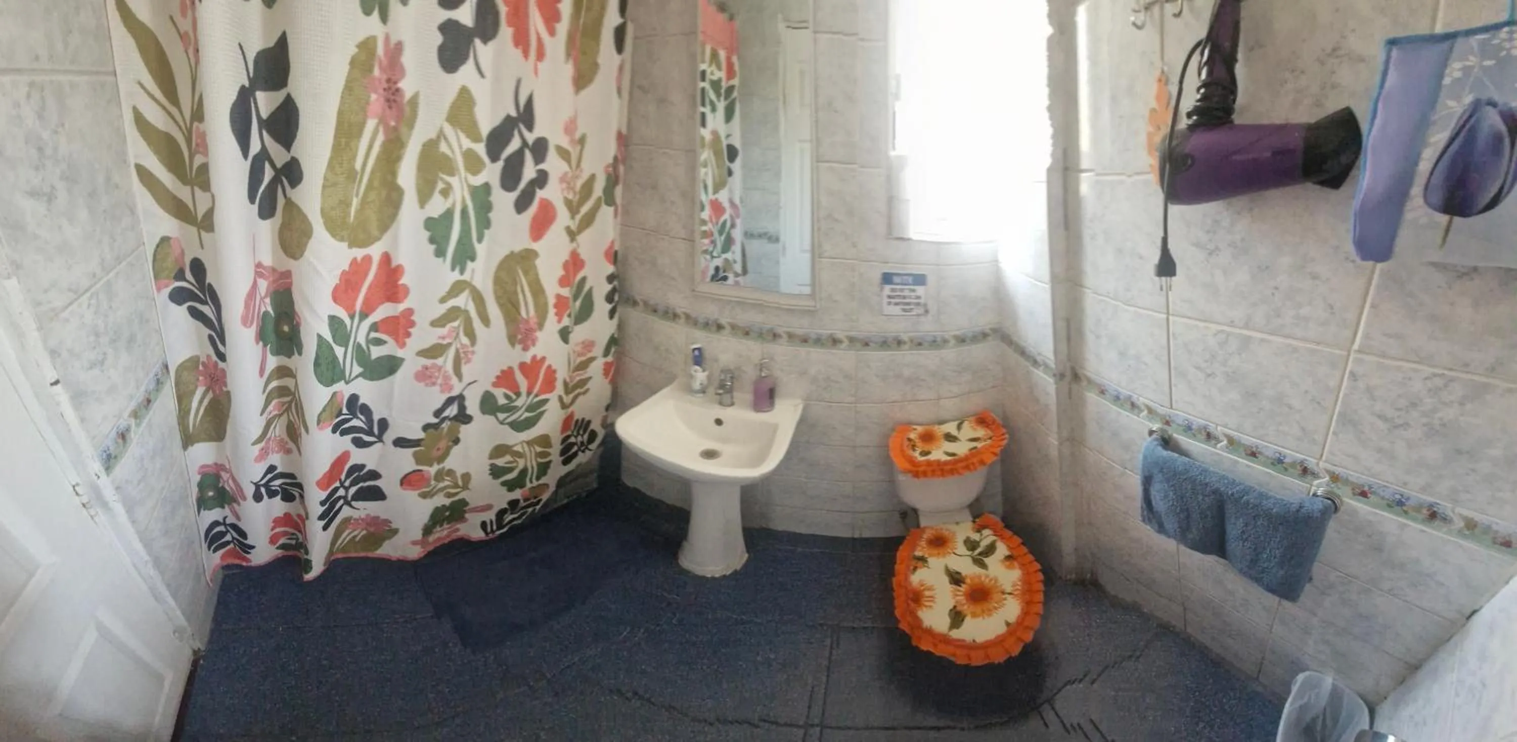 Shower in Shalom_MatSofy