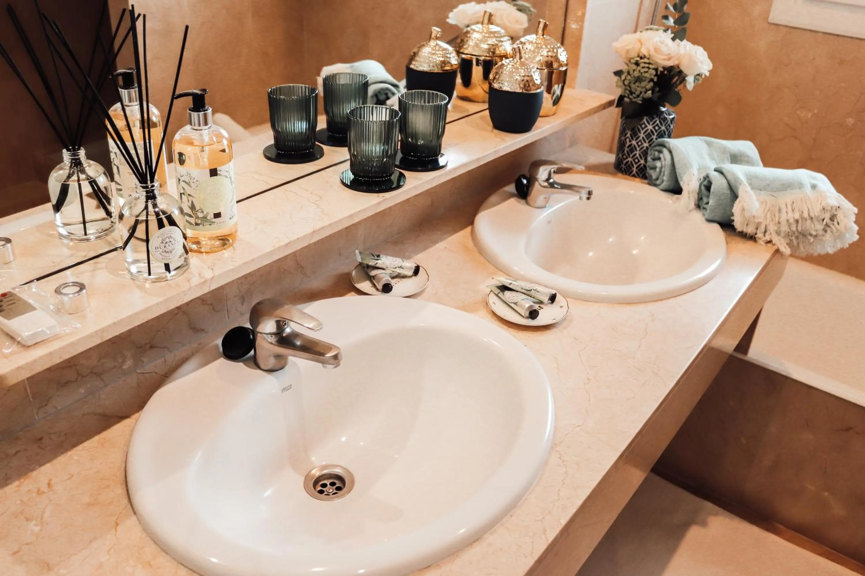 Bathroom in Villa Piccola by Cassai