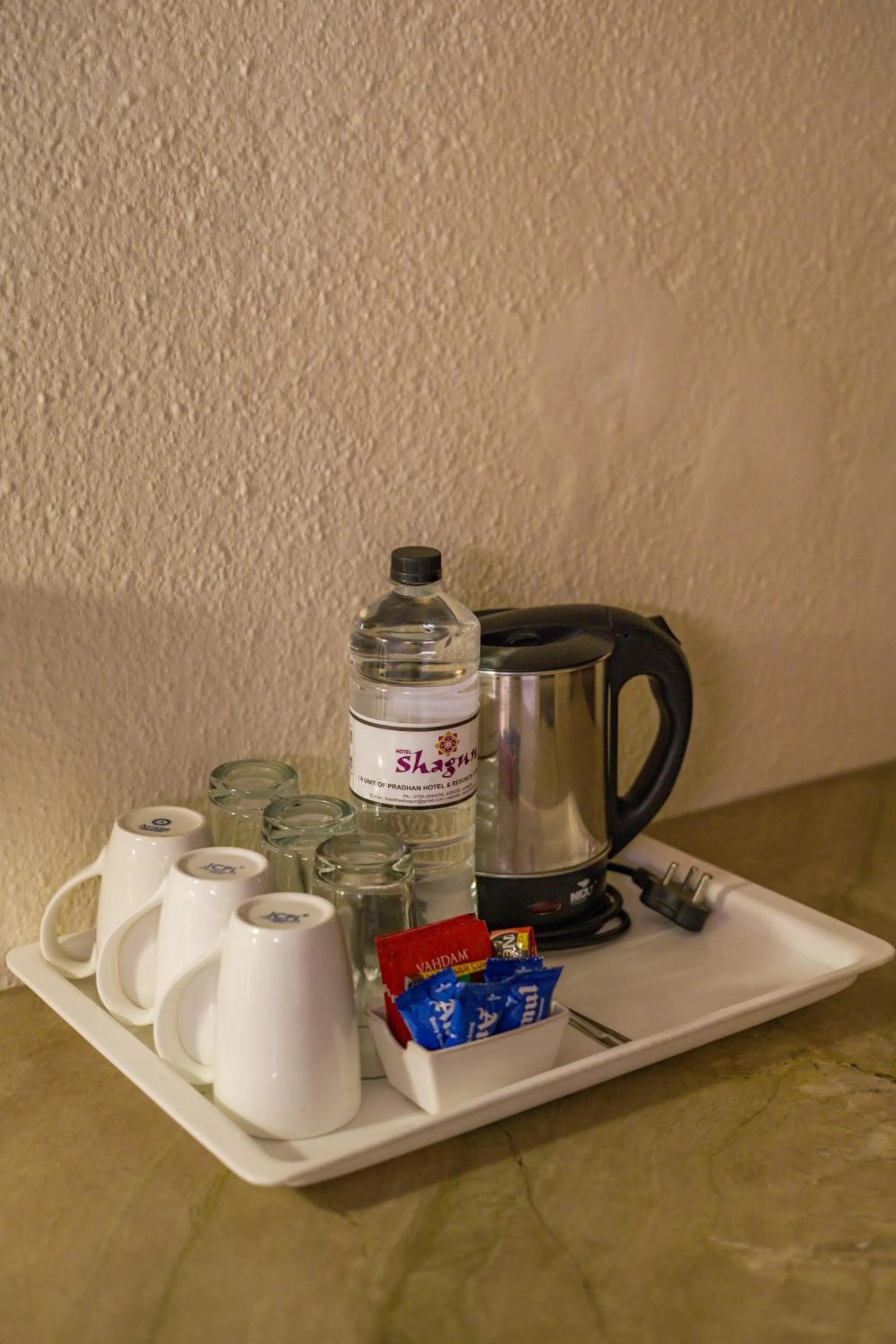 Coffee/tea facilities in Hotel The Shagun