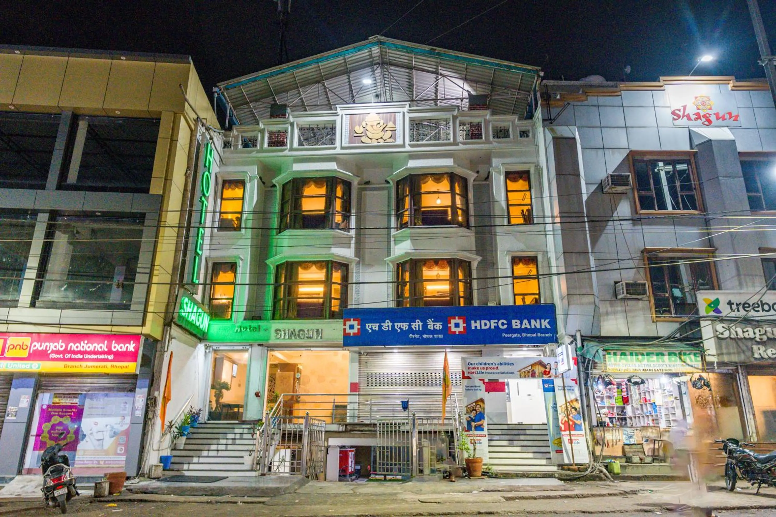 Property building in Hotel The Shagun