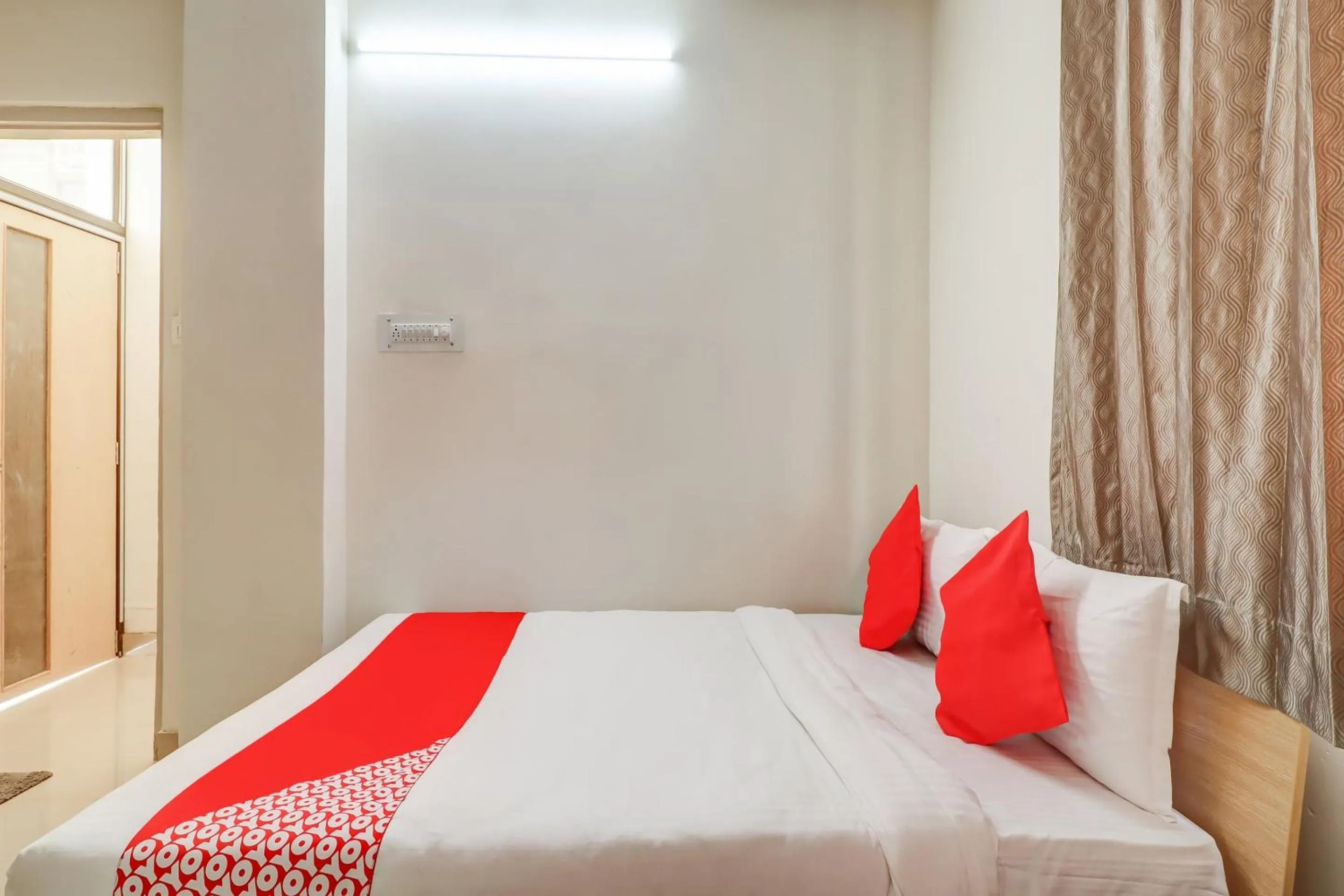 Bedroom, Bed in Super Hotel O Hotel Outline