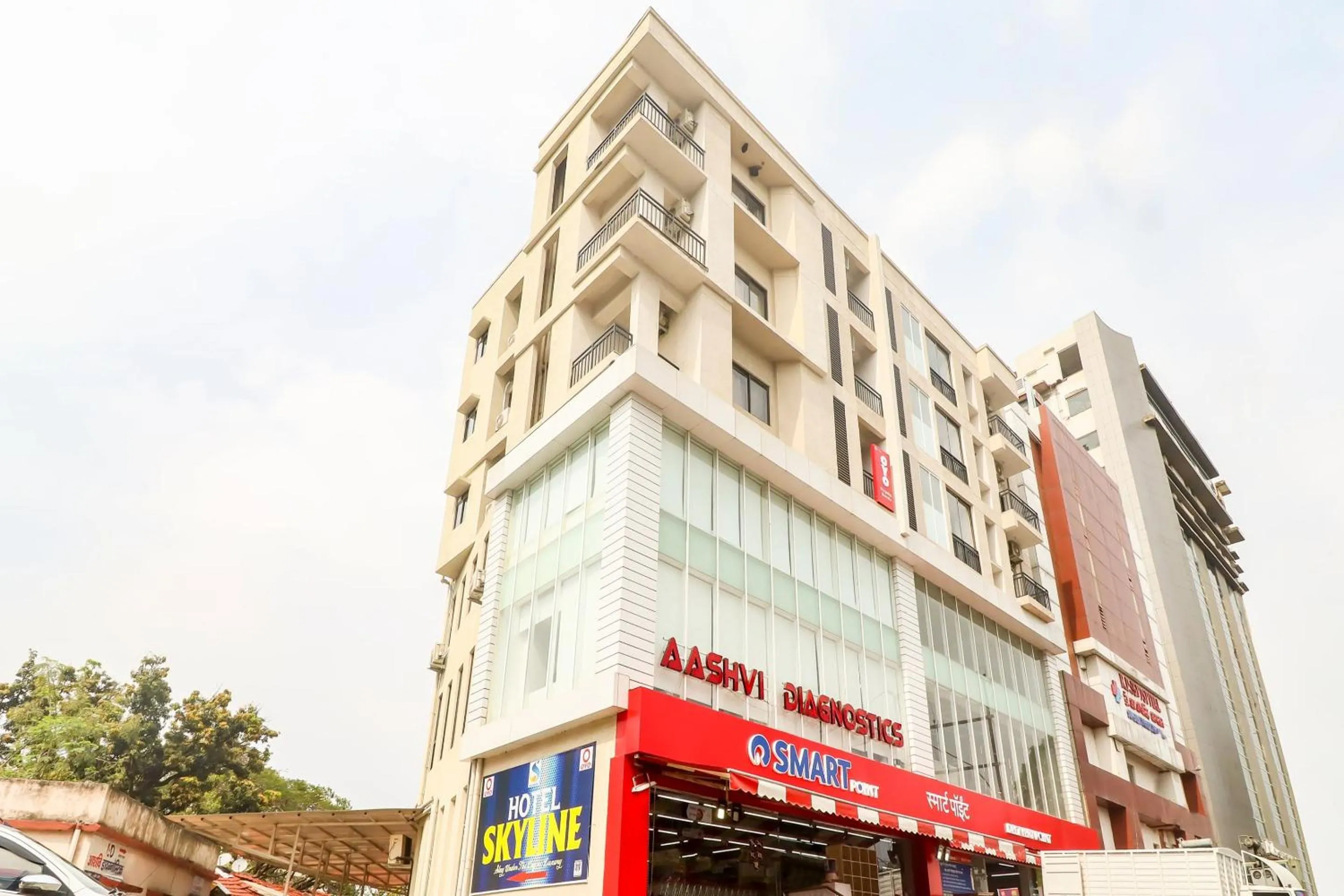 Facade/entrance in Super Hotel O Hotel Outline