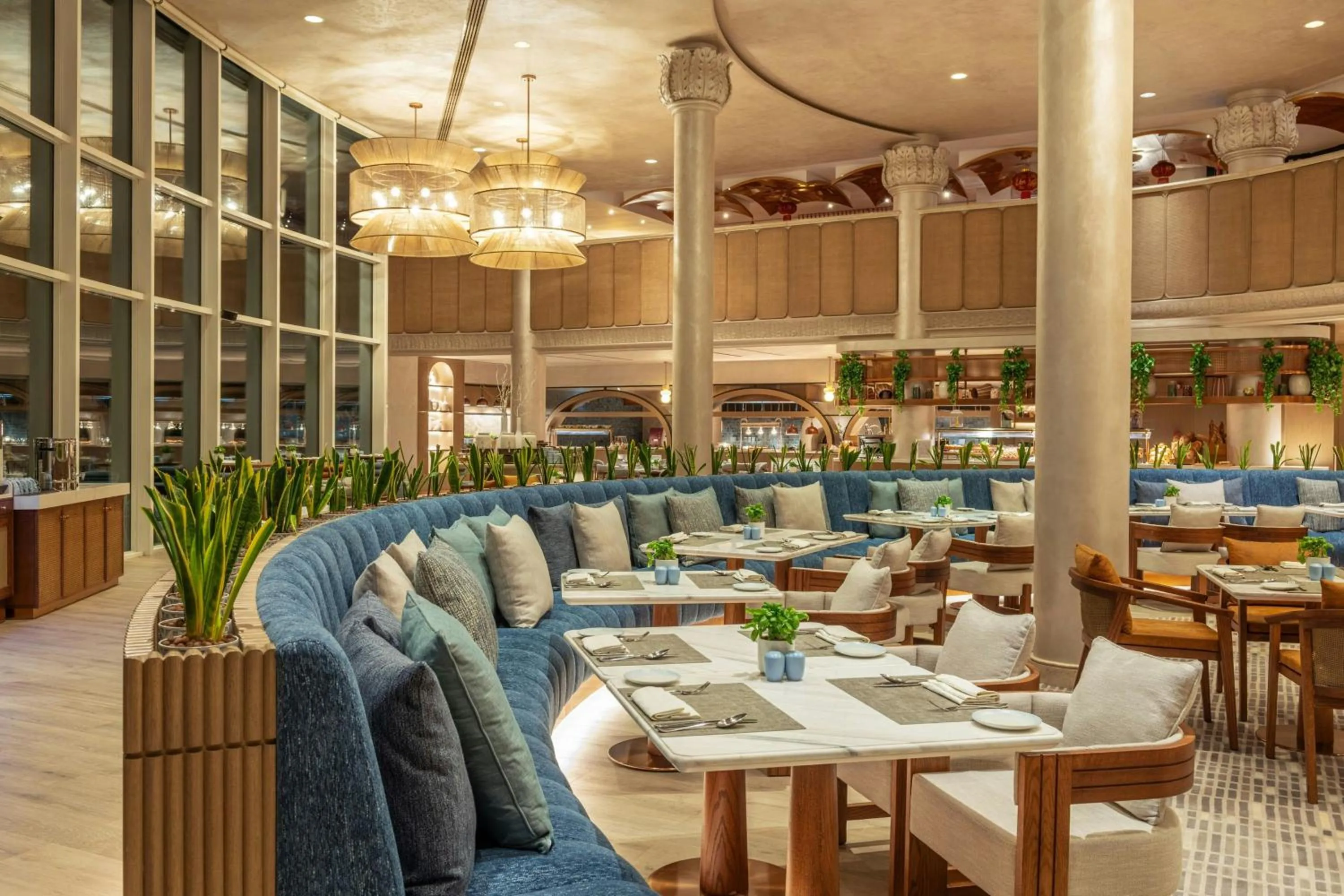 Restaurant/places to eat in Sheraton Jumeirah Beach Resort