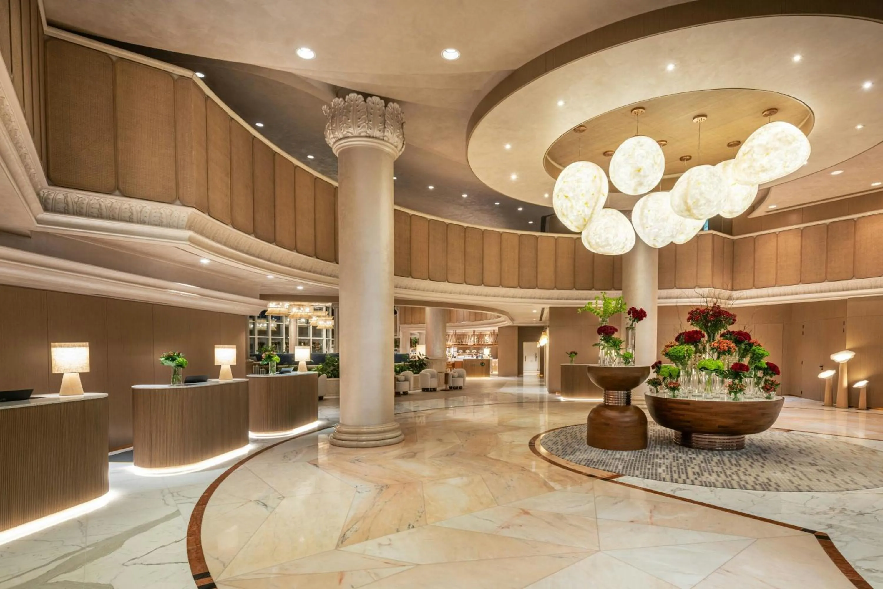 Lobby or reception in Sheraton Jumeirah Beach Resort